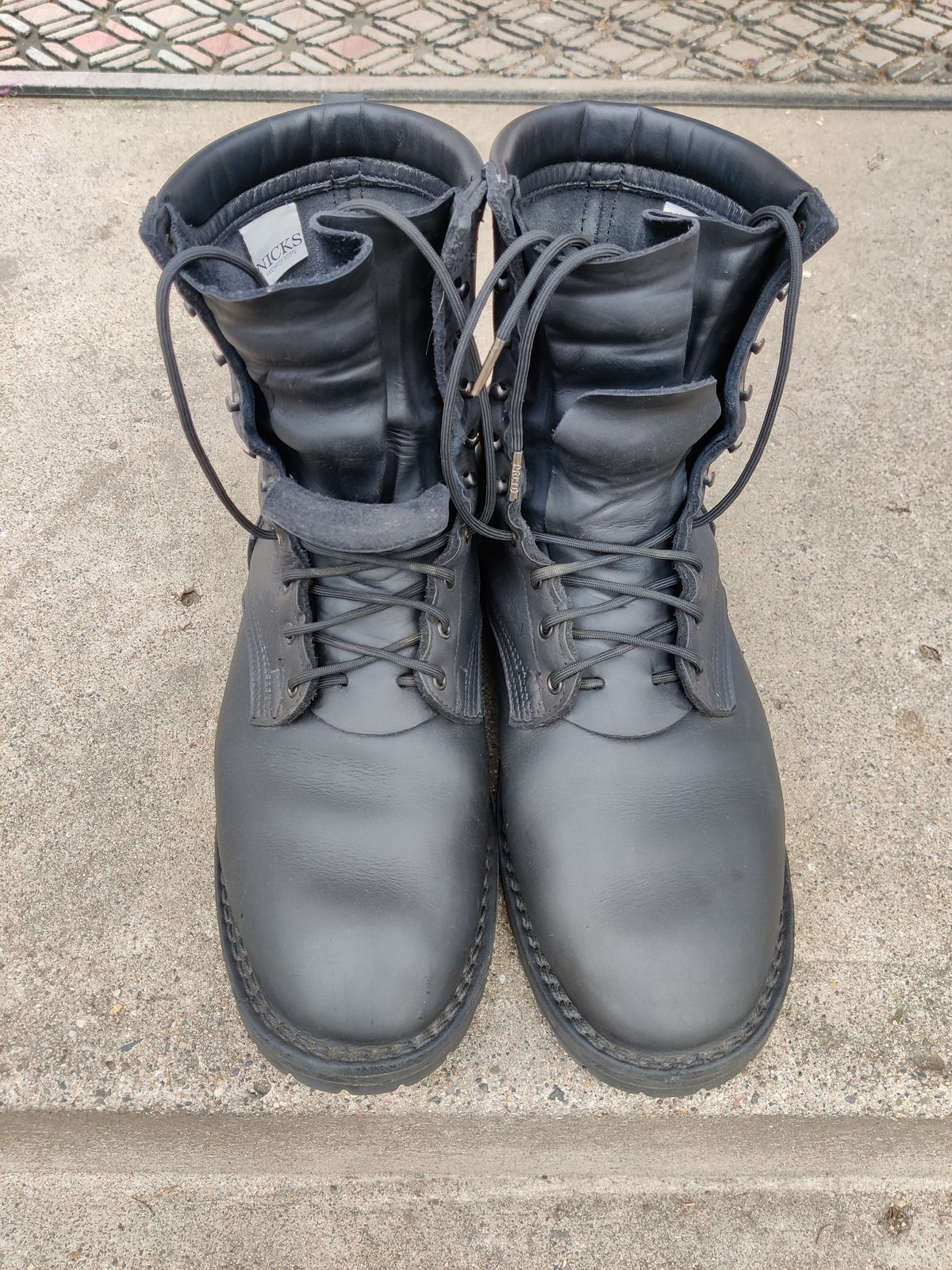 Photo by WhileyRasqual on December 3, 2023 of the Nicks Tactical in Seidel WeatherShield Black.