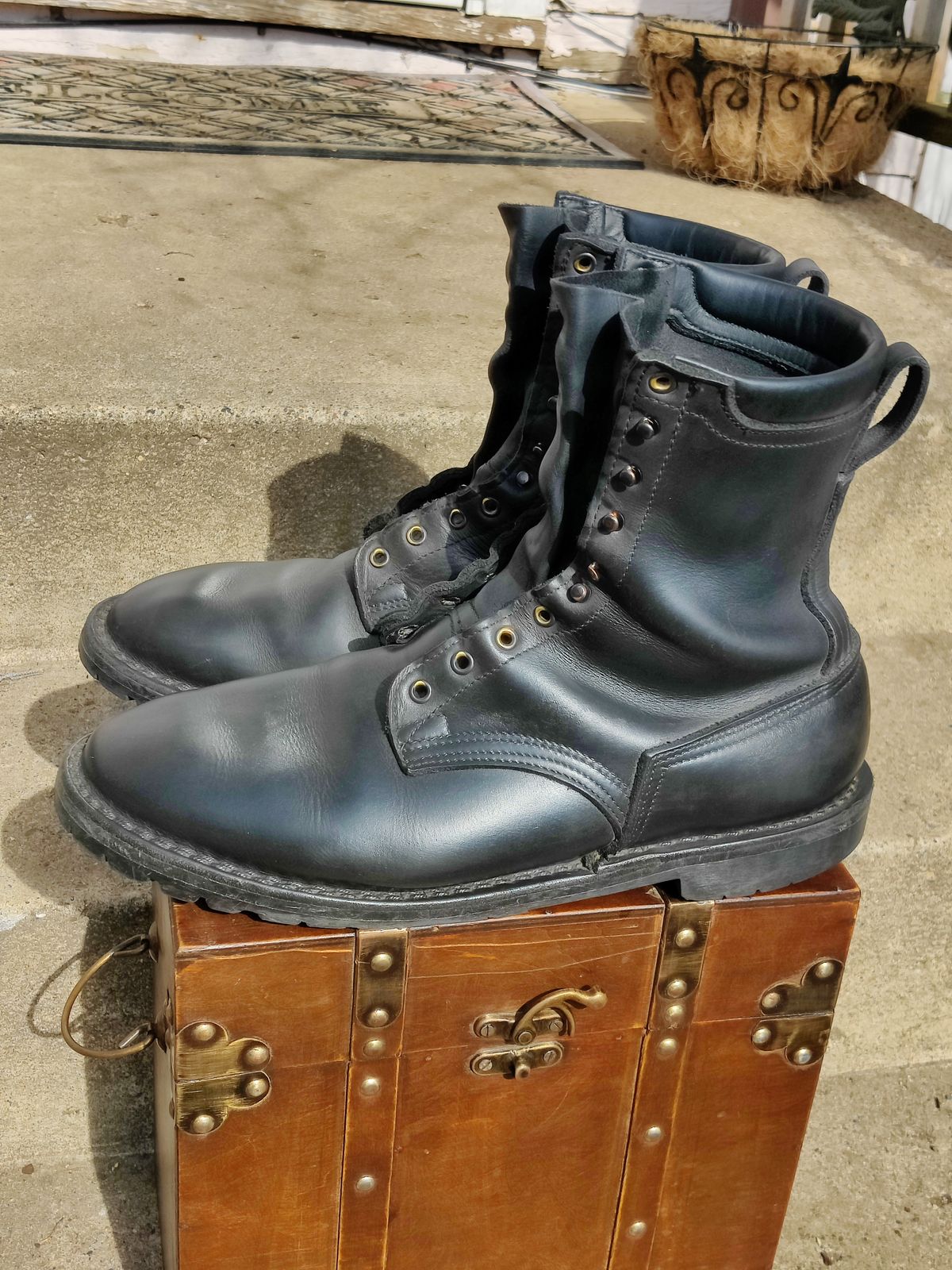 Photo by WhileyRasqual on March 5, 2024 of the Nicks Tactical in Seidel WeatherShield Black.