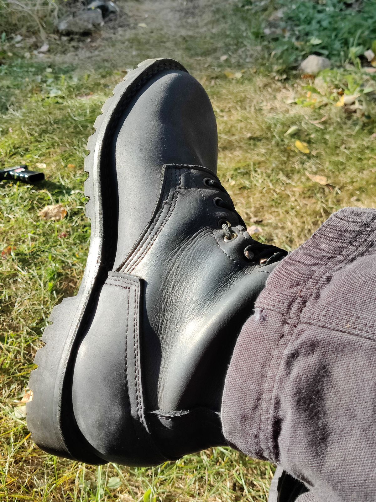 Photo by WhileyRasqual on October 14, 2024 of the Nicks Tactical in Seidel WeatherShield Black.