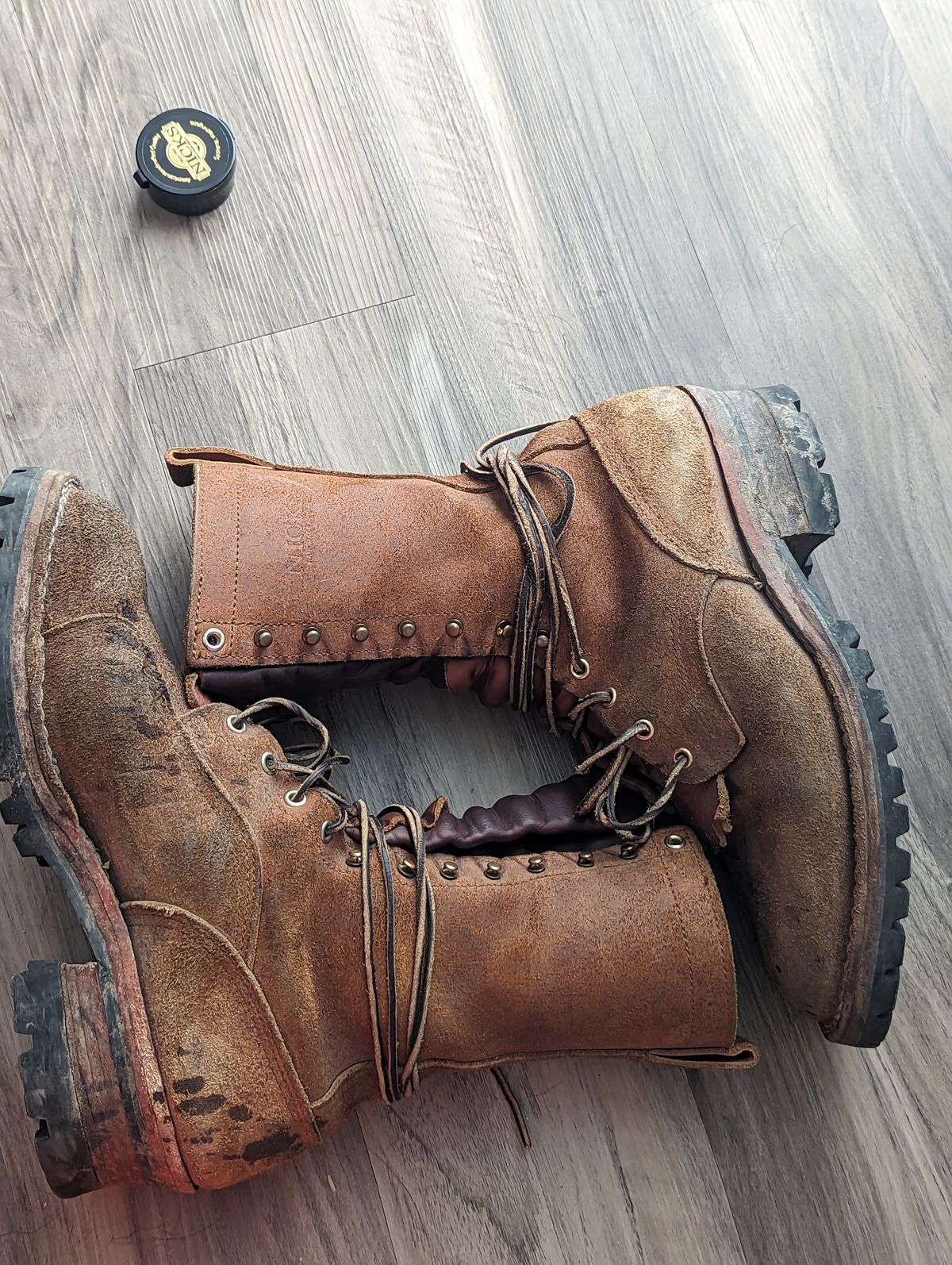 Photo by sassysasser on October 28, 2023 of the Nicks BuilderPro in Seidel 1964 Tan Roughout.