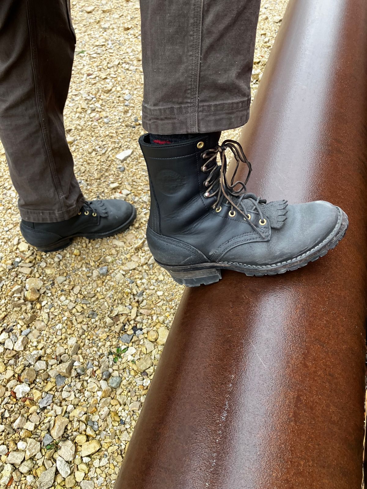 Photo by Triumph865 on December 1, 2023 of the Frank's Boots Type 2 Highlander in Seidel Black Oil Tan Roughout.