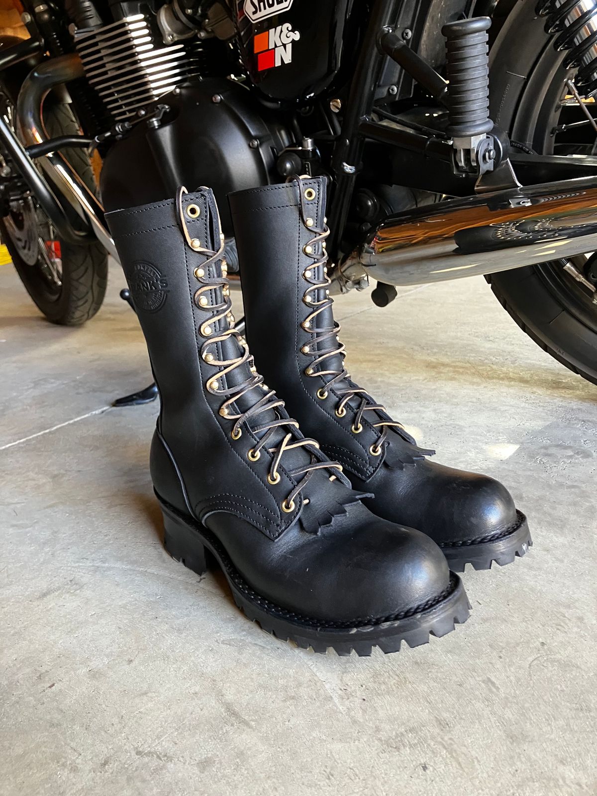 Photo by Triumph865 on September 23, 2023 of the Frank's Boots The Patriot in Seidel Black Oil Tan.