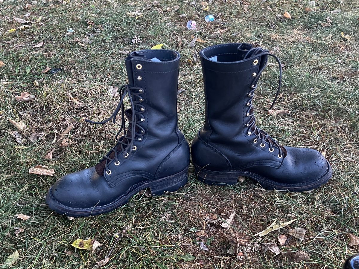 Photo by Triumph865 on September 4, 2024 of the Frank's Boots The Patriot in Seidel Black Oil Tan.