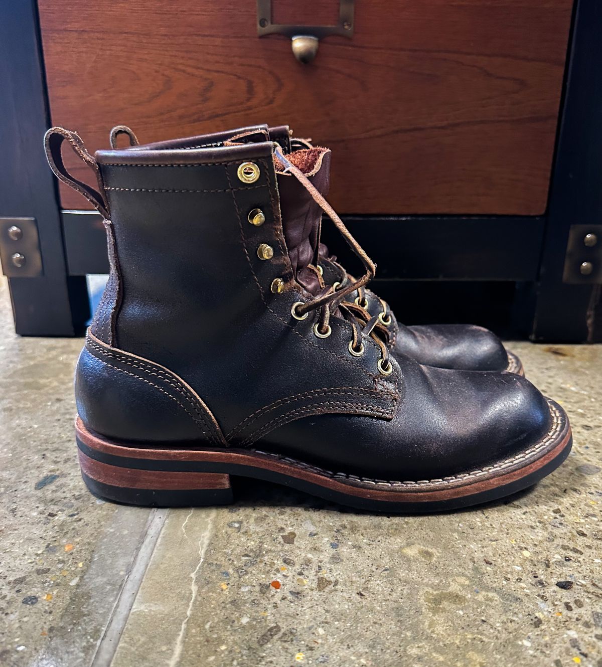 Photo by urban_spelunking on December 4, 2023 of the Nicks Falcon in Horween Brown Waxed Flesh.