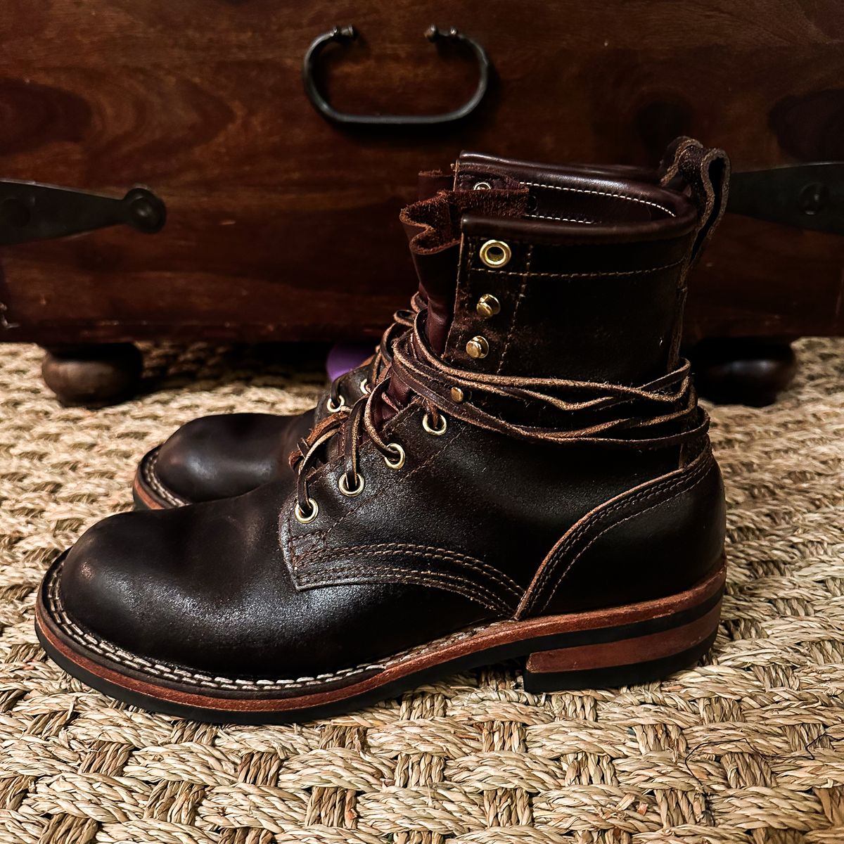 Photo by urban_spelunking on January 5, 2024 of the Nicks Falcon in Horween Brown Waxed Flesh.