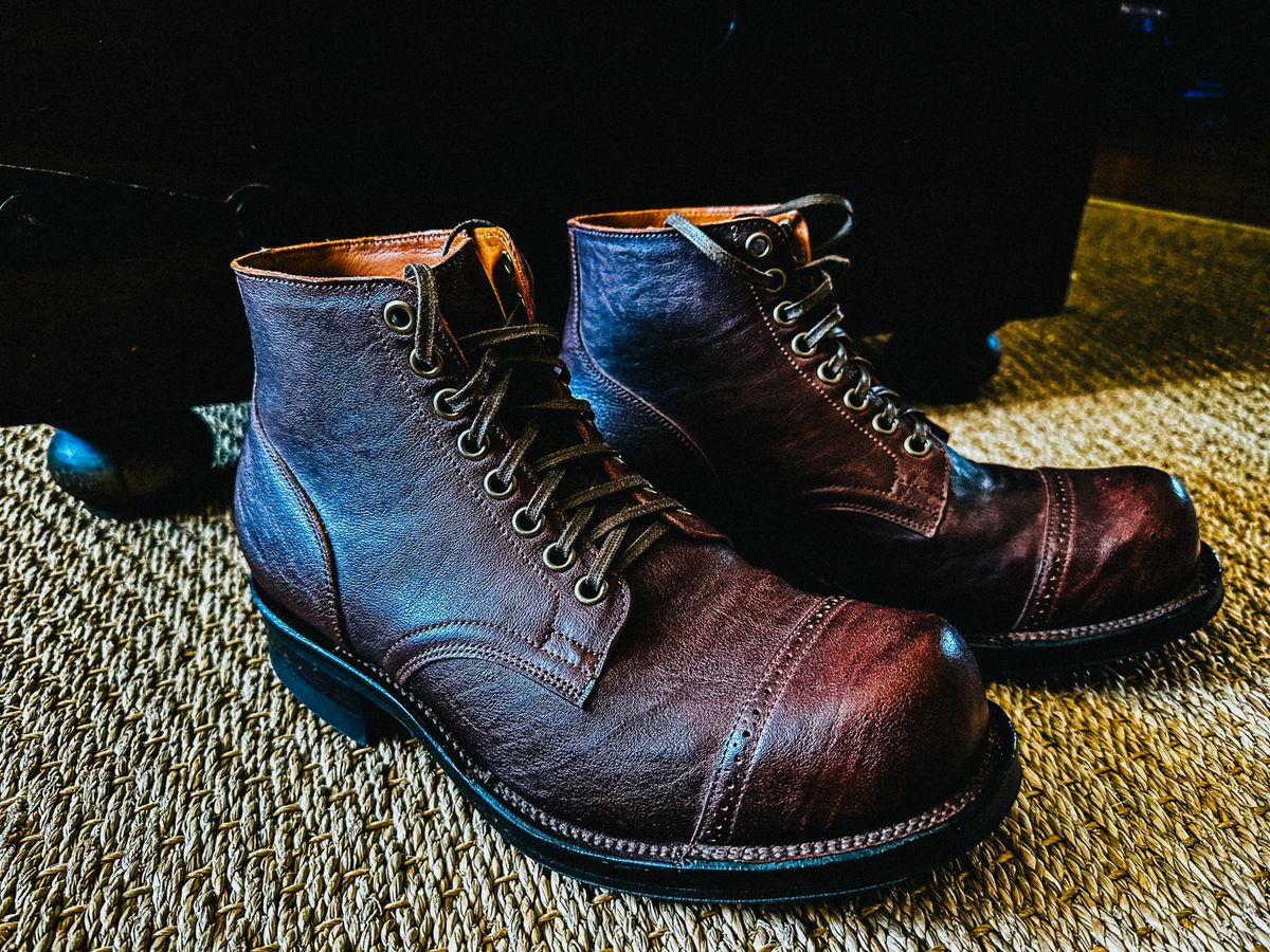 Photo by urban_spelunking on March 31, 2023 of the Viberg Officer Boot in Natural Kangaroo.