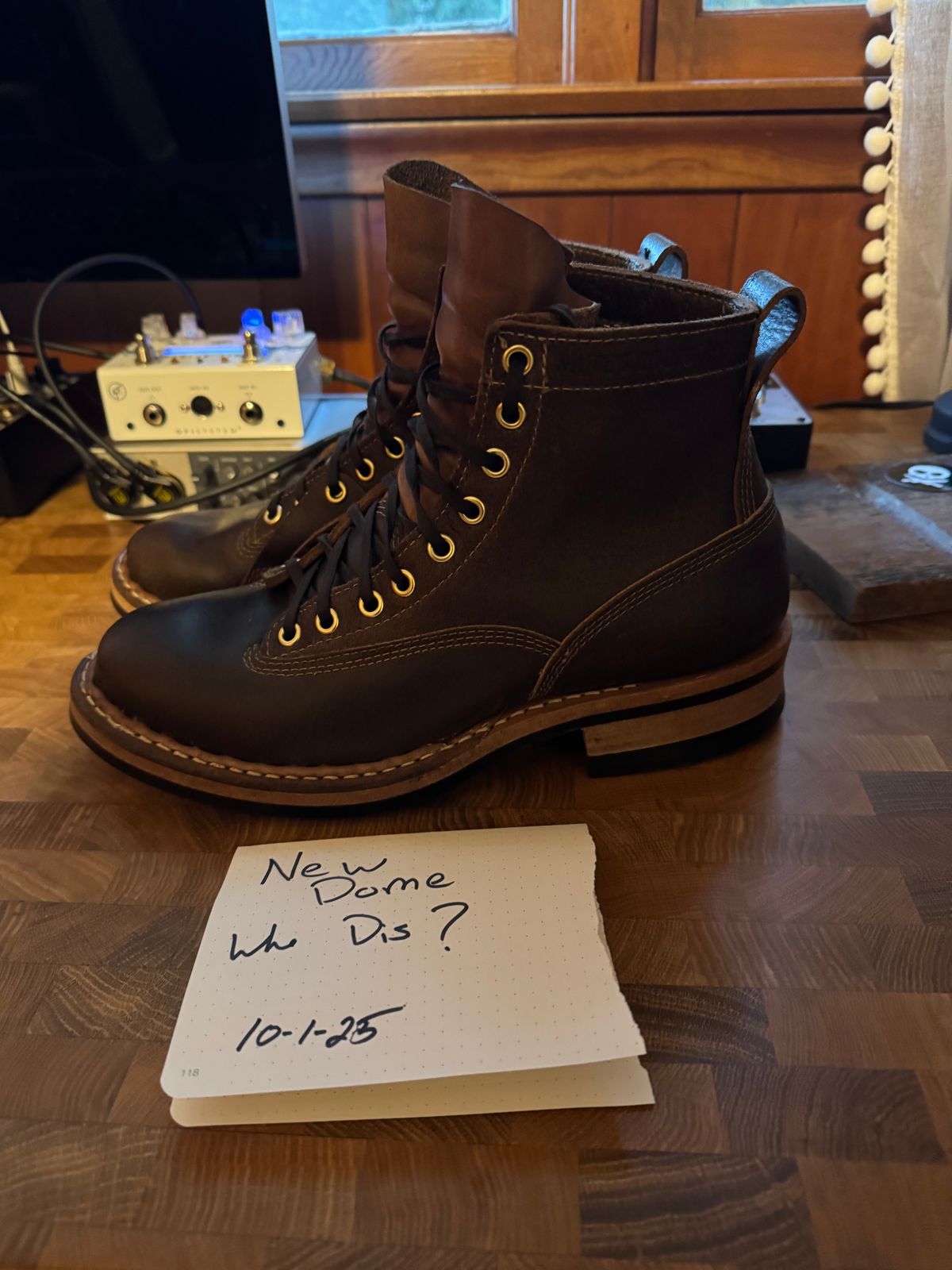 Photo by urban_spelunking on October 1, 2025 of the White's x Division Road LTT Lineman 350 in Horween Olive Waxed Flesh.