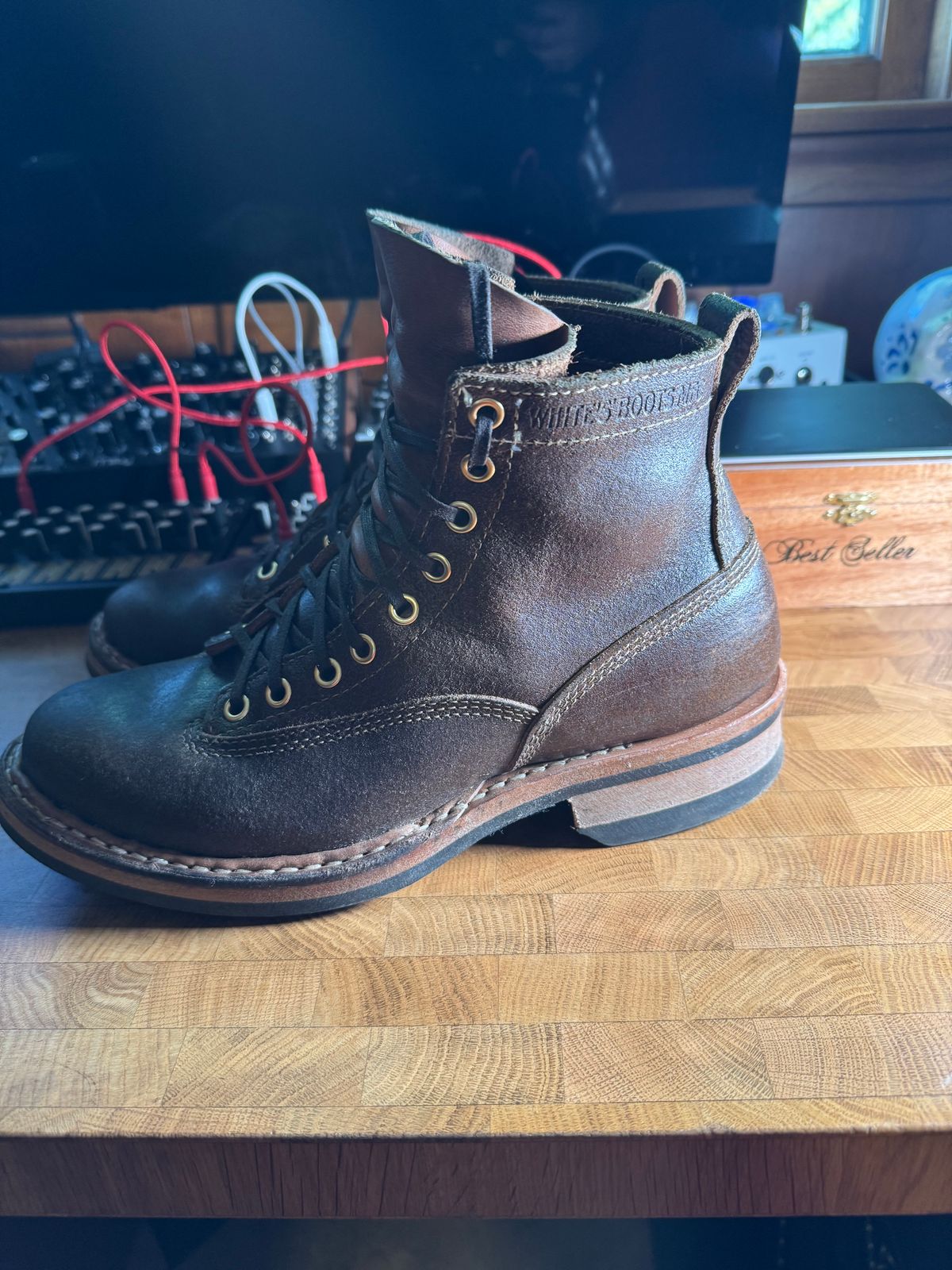 Photo by urban_spelunking on November 1, 2025 of the White's x Division Road LTT Lineman 350 in Horween Olive Waxed Flesh.