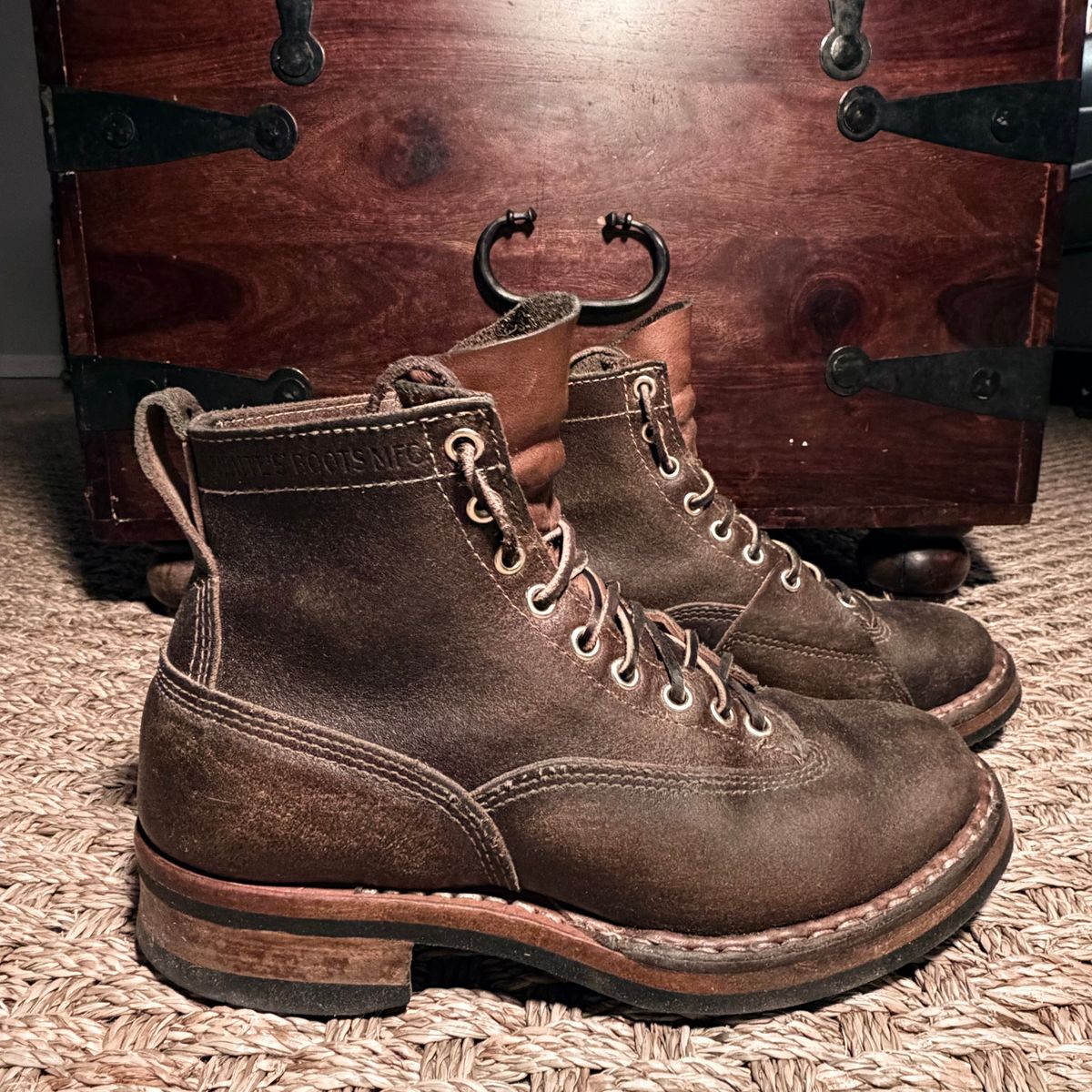 Photo by urban_spelunking on March 3, 2026 of the White's x Division Road LTT Lineman 350 in Horween Olive Waxed Flesh.