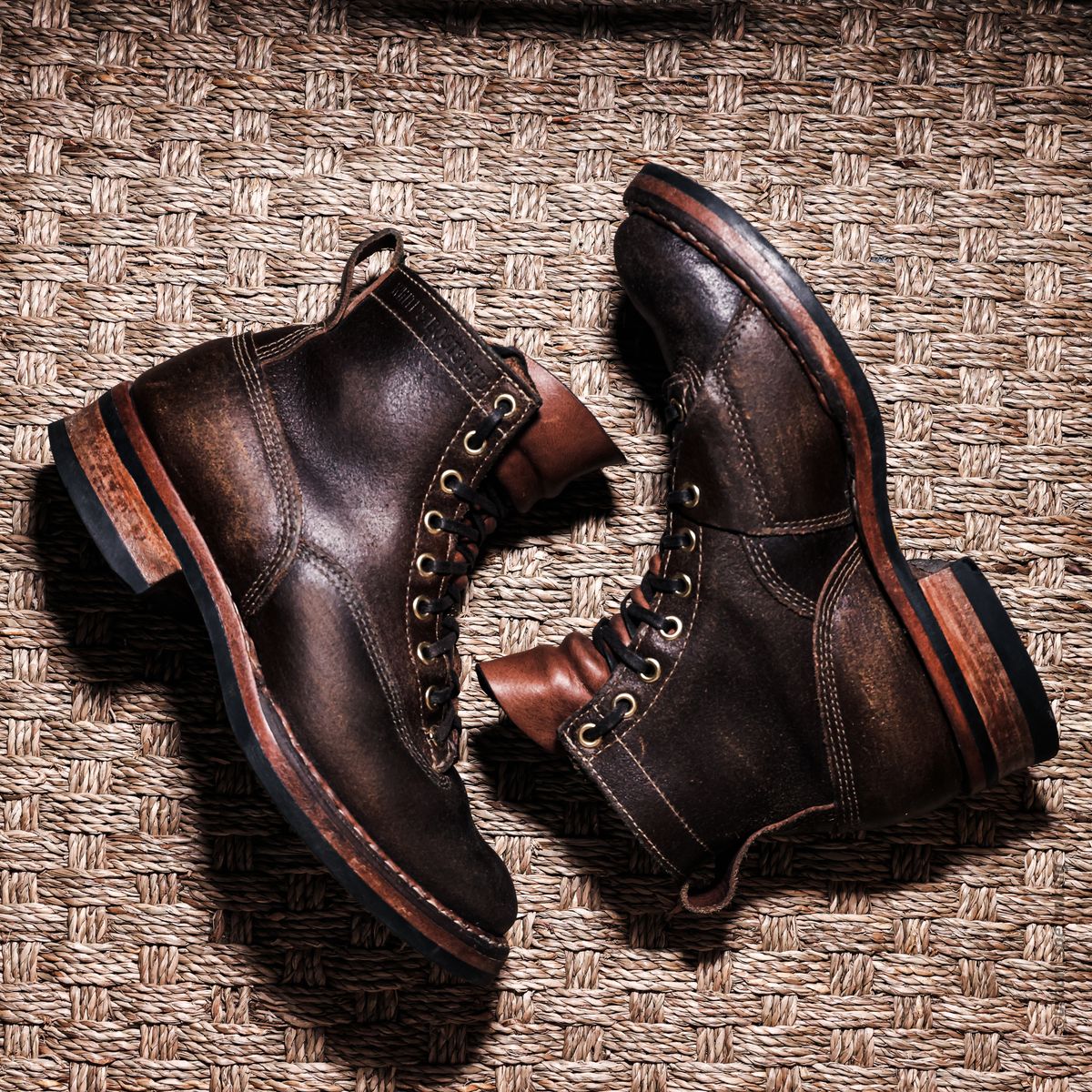 Photo by urban_spelunking on April 5, 2026 of the White's x Division Road LTT Lineman 350 in Horween Olive Waxed Flesh.