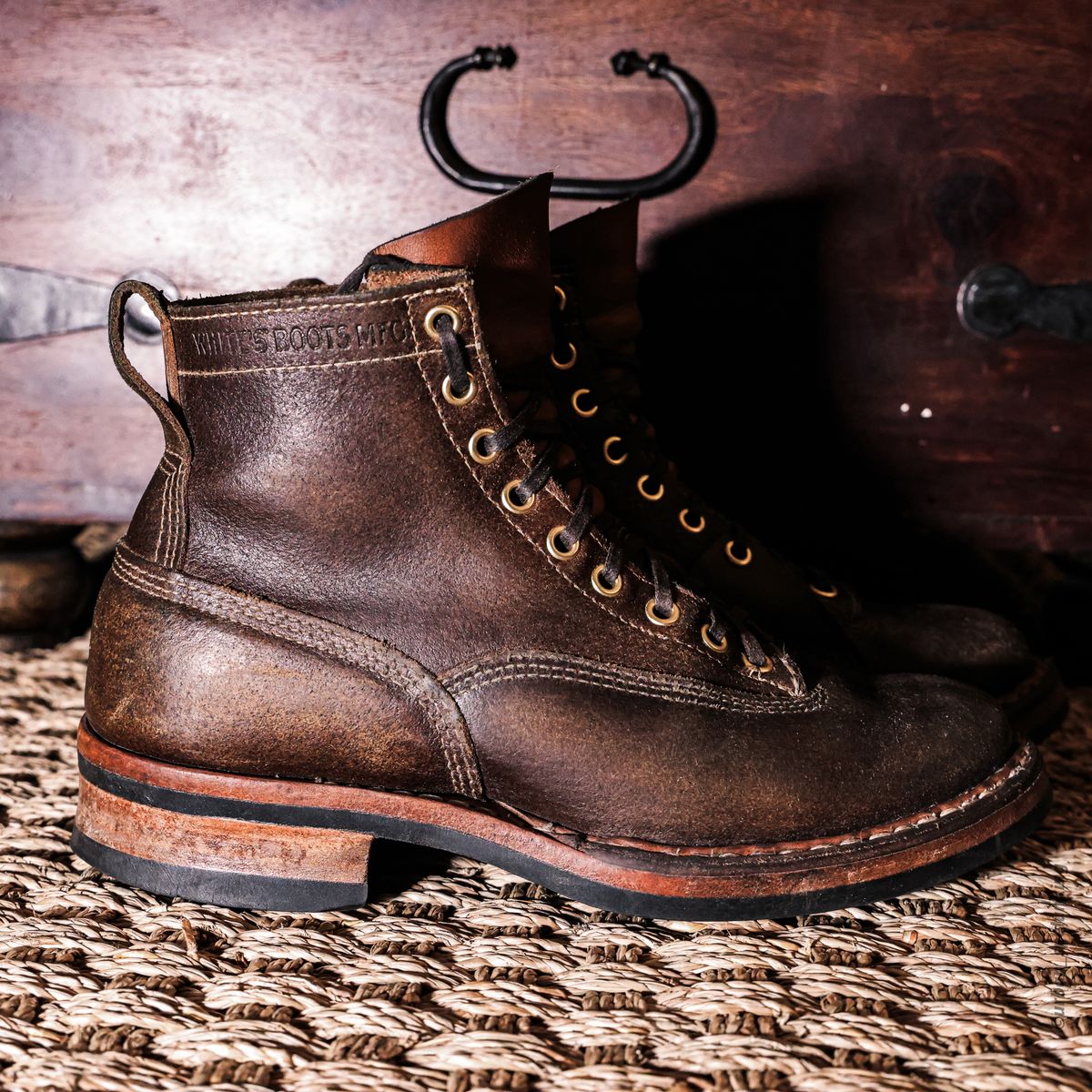 Photo by urban_spelunking on April 5, 2026 of the White's x Division Road LTT Lineman 350 in Horween Olive Waxed Flesh.