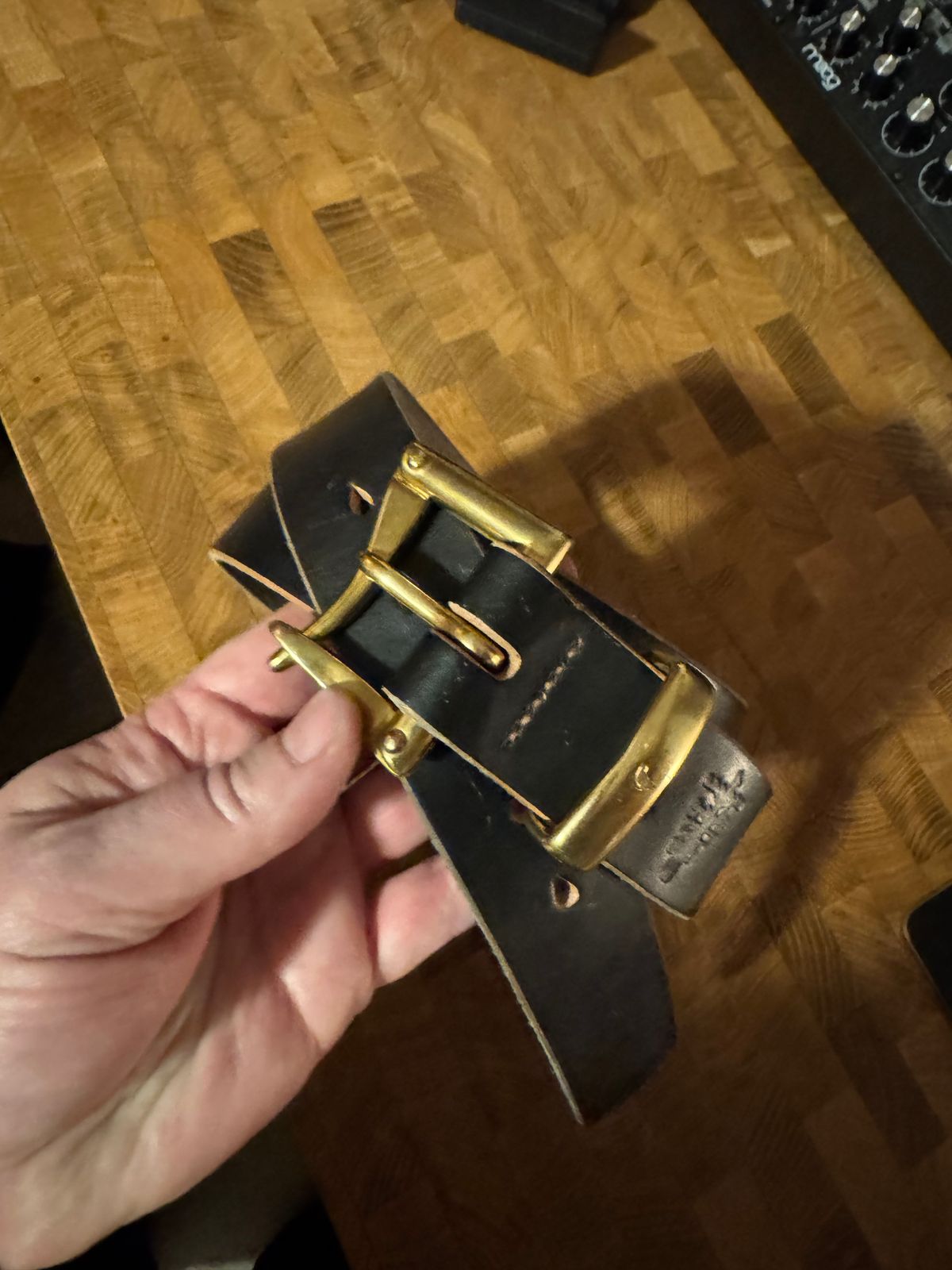 Photo by urban_spelunking on December 6, 2025 of the Pigeon Tree 1.5” Quick Release Belt in Klondike Black Teacore.