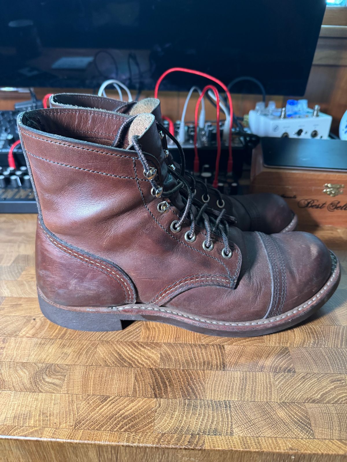 Photo by urban_spelunking on November 1, 2025 of the Red Wing Iron Ranger in Horween Coppertone Chromexcel.