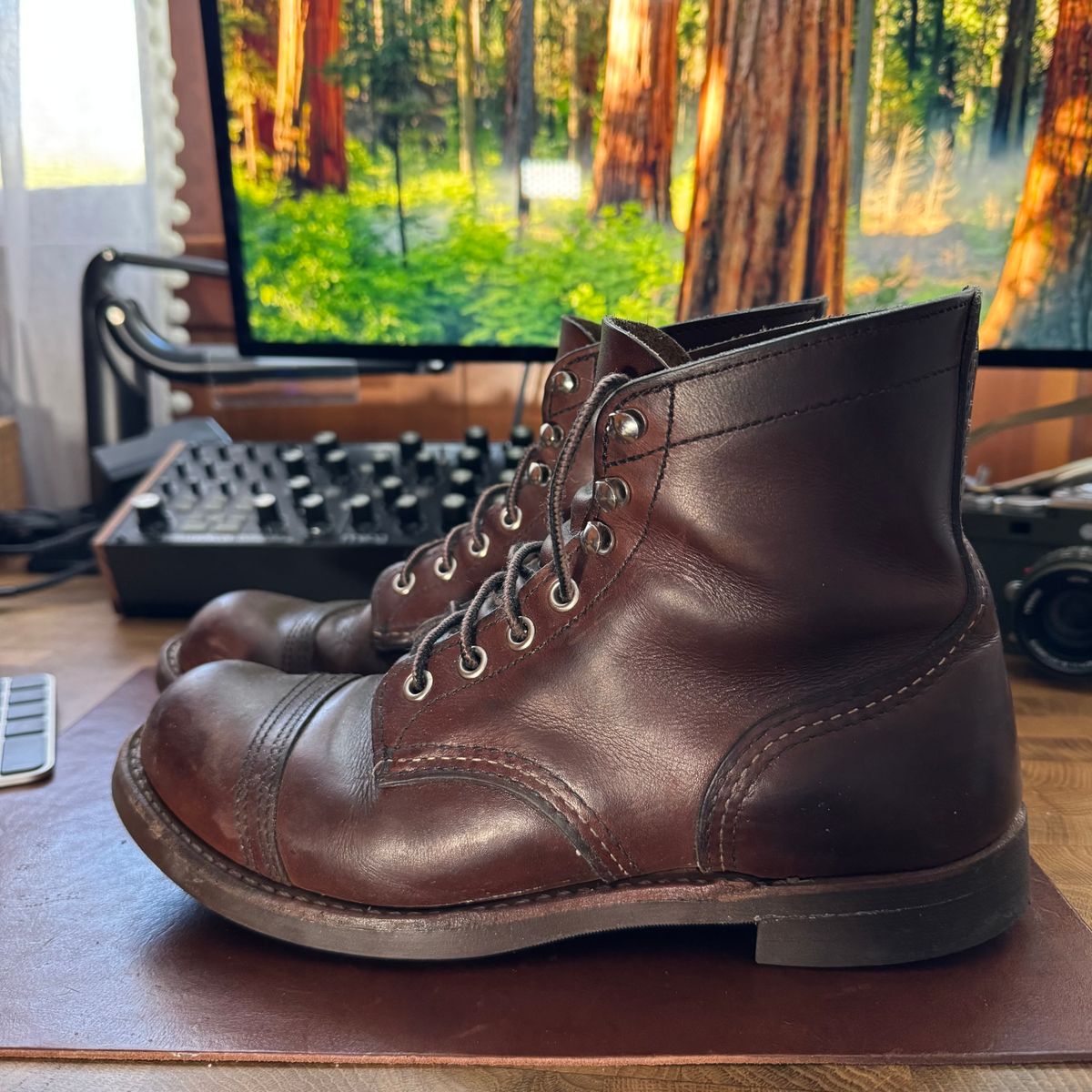 Photo by urban_spelunking on January 4, 2026 of the Red Wing Iron Ranger in S.B. Foot Amber Harness.