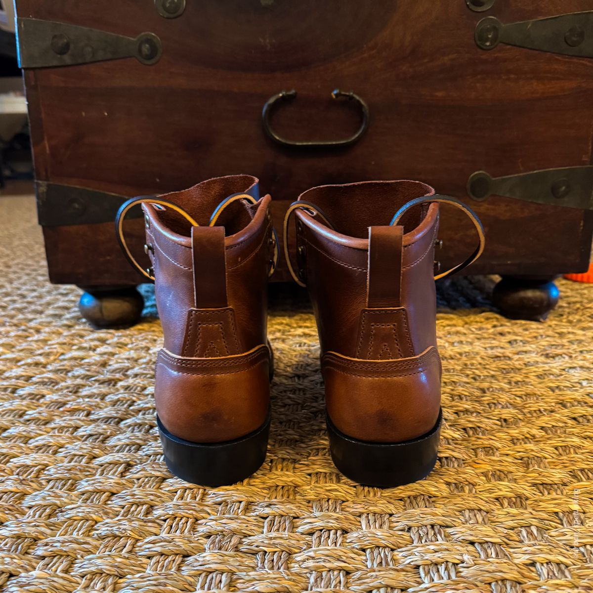 Photo by urban_spelunking on October 1, 2024 of the Nicks Custom Model in Italian Brown Cypress.