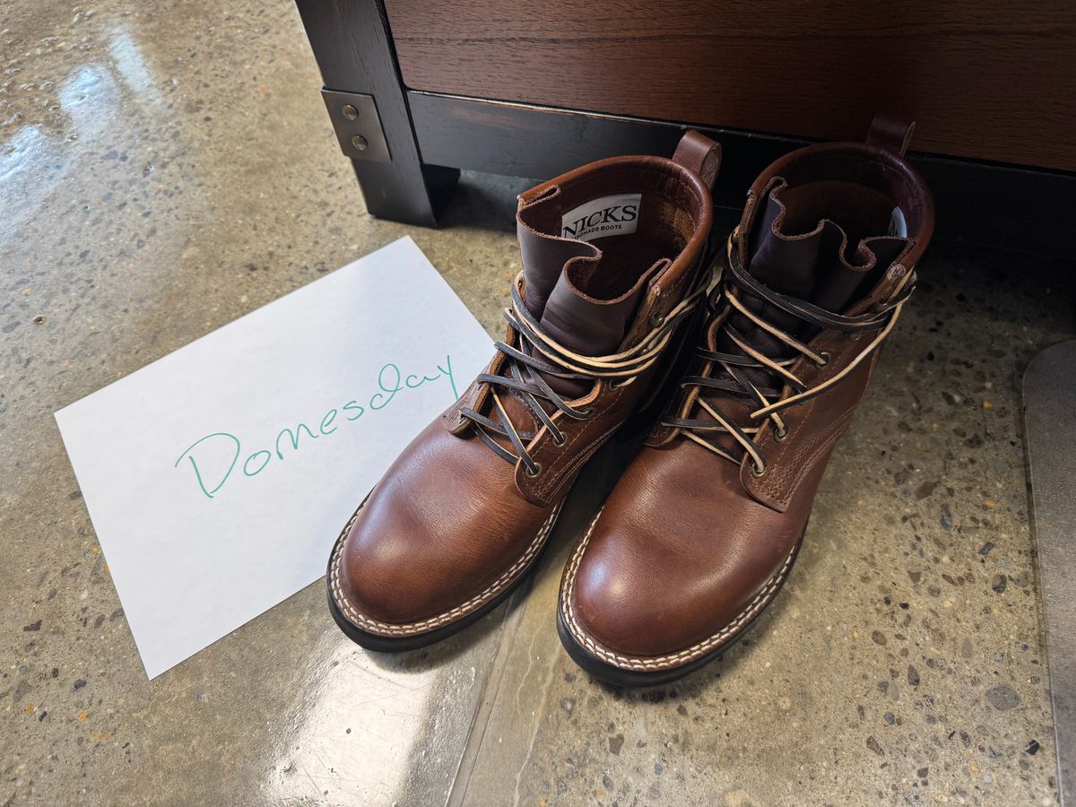 Photo by urban_spelunking on October 1, 2024 of the Nicks Custom Model in Italian Brown Cypress.