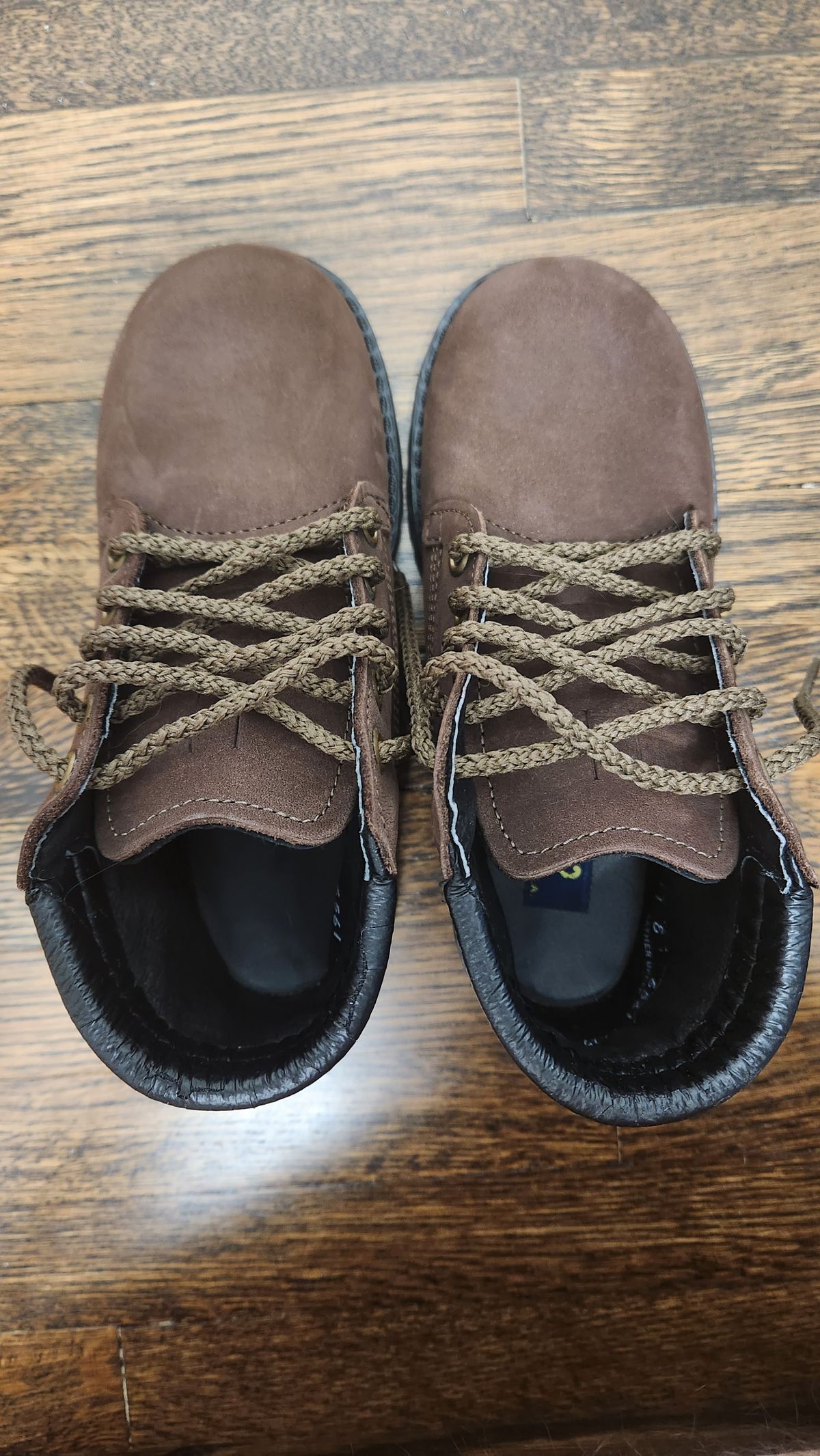 Photo by WeltedOne on October 1, 2023 of the Zimmerman Shoes Levon High Top in Chocolate Nubuck.