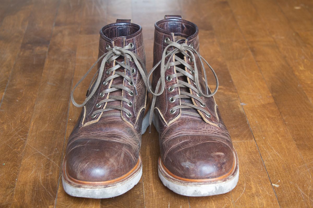 Photo by pesayerm on April 5, 2024 of the Viberg Scout Boot in Horween Rowdy Dachshund.