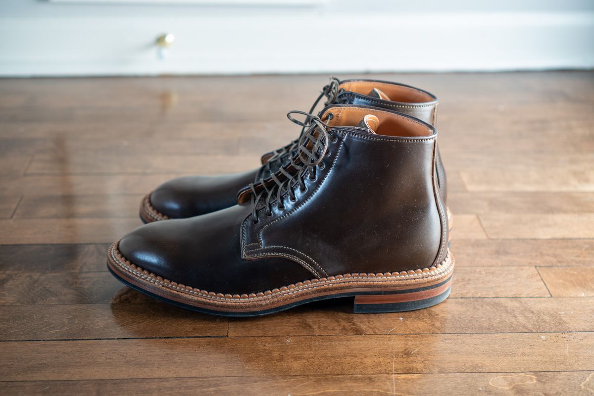 Photo by pesayerm on October 5, 2025 of the Viberg Derby Boot in Horween Dark Cognac Shell Cordovan.