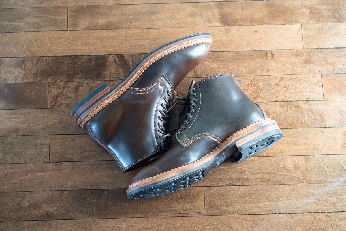 Photo by pesayerm on October 5, 2025 of the Viberg Derby Boot in Horween Dark Cognac Shell Cordovan.