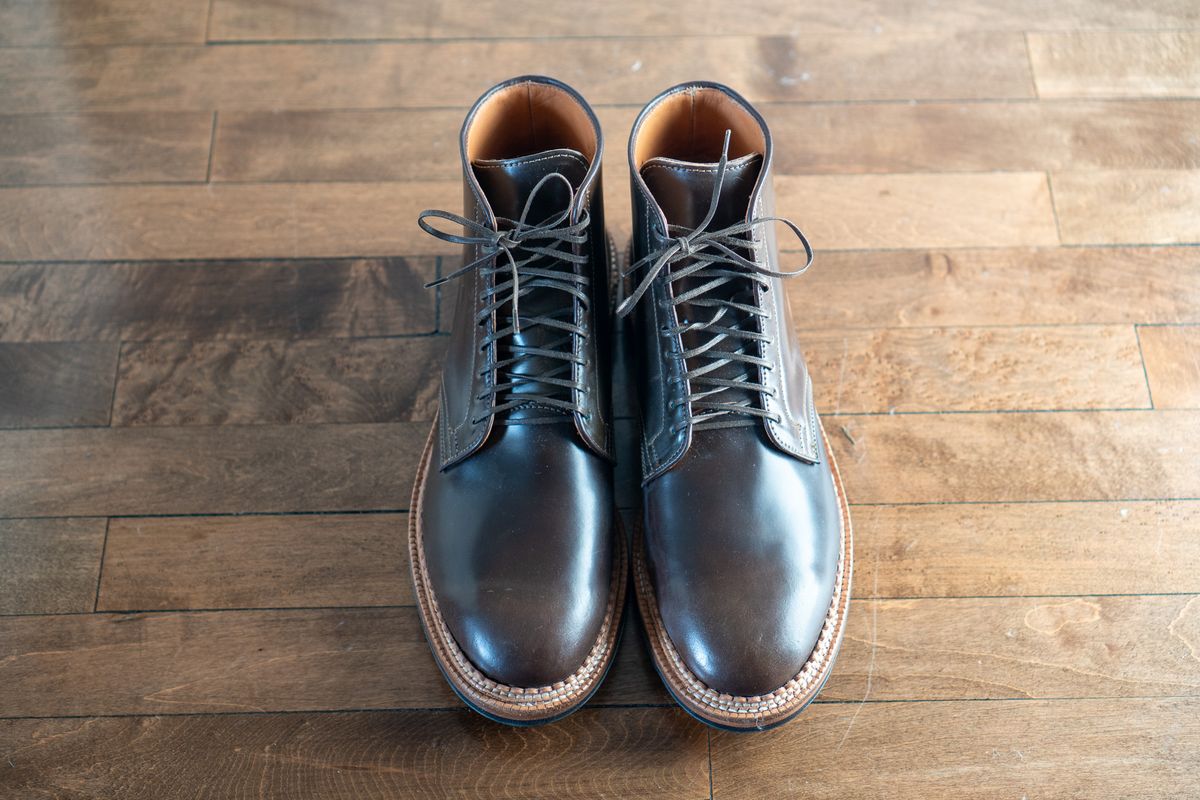 Photo by pesayerm on October 5, 2025 of the Viberg Derby Boot in Horween Dark Cognac Shell Cordovan.