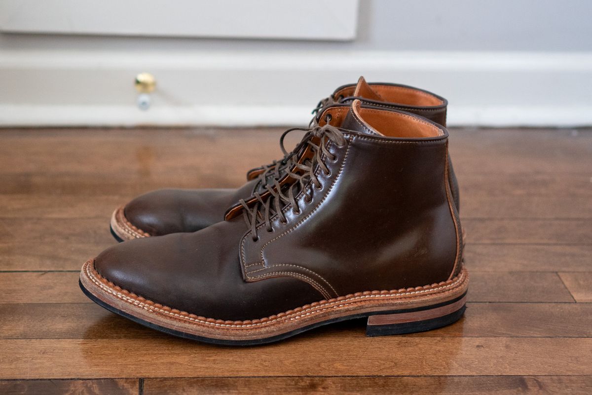 Photo by pesayerm on December 5, 2025 of the Viberg Derby Boot in Horween Dark Cognac Shell Cordovan.