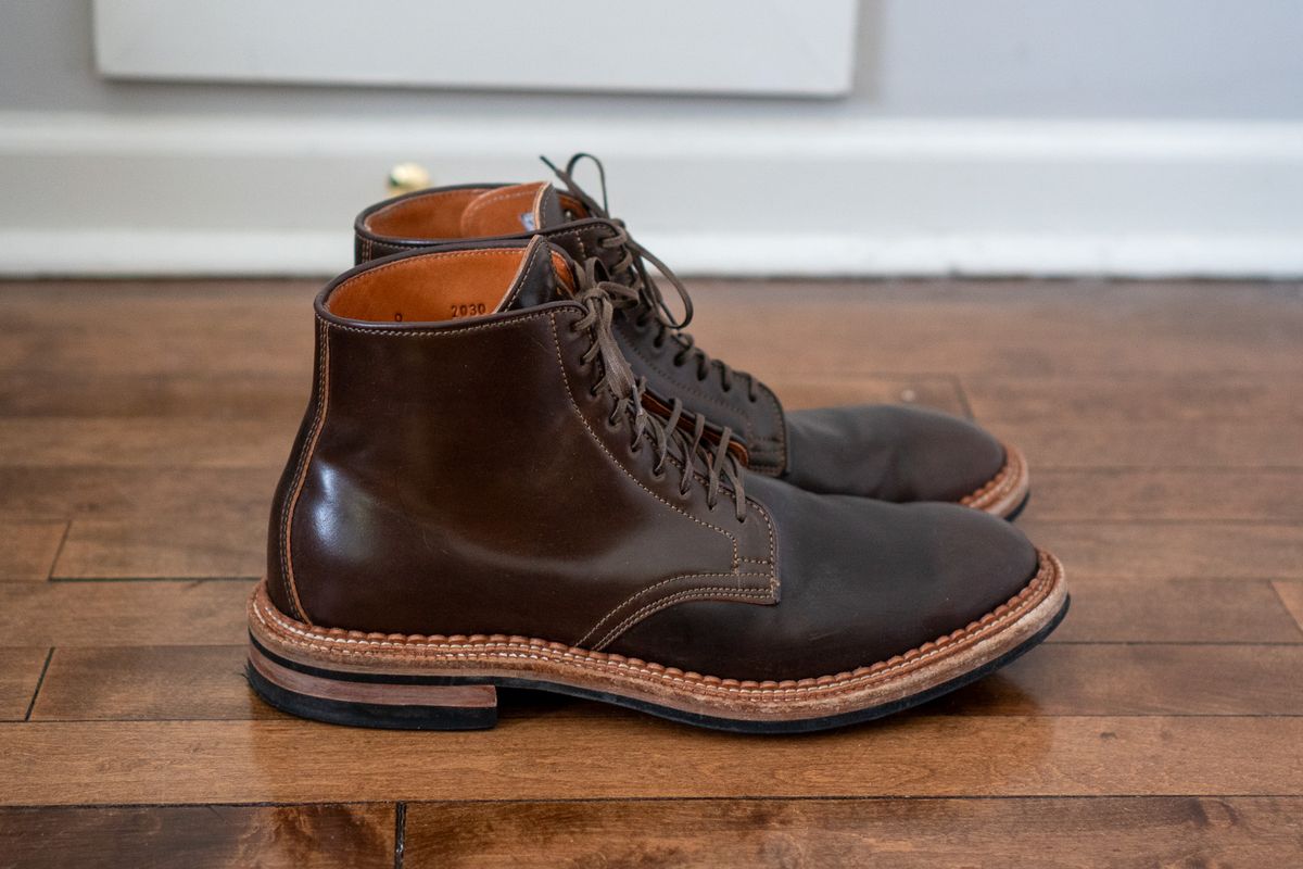 Photo by pesayerm on December 5, 2025 of the Viberg Derby Boot in Horween Dark Cognac Shell Cordovan.