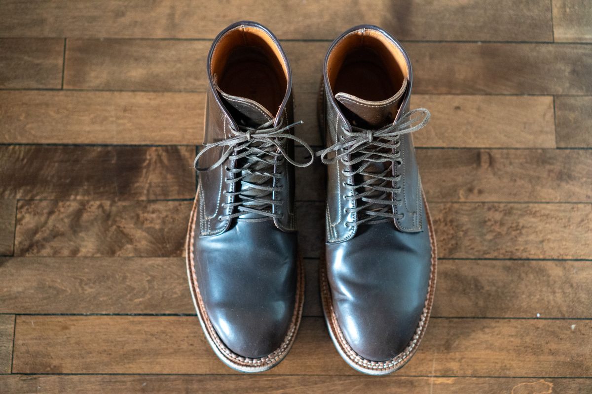 Photo by pesayerm on January 5, 2026 of the Viberg Derby Boot in Horween Dark Cognac Shell Cordovan.