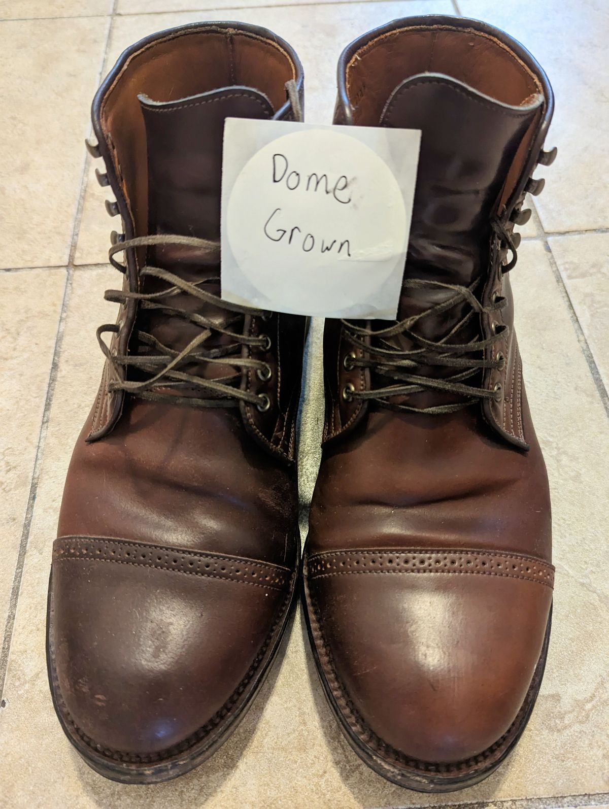 Photo by funfetti on November 2, 2023 of the Viberg Service Boot BCT in Horween Color 4 Shell Cordovan.