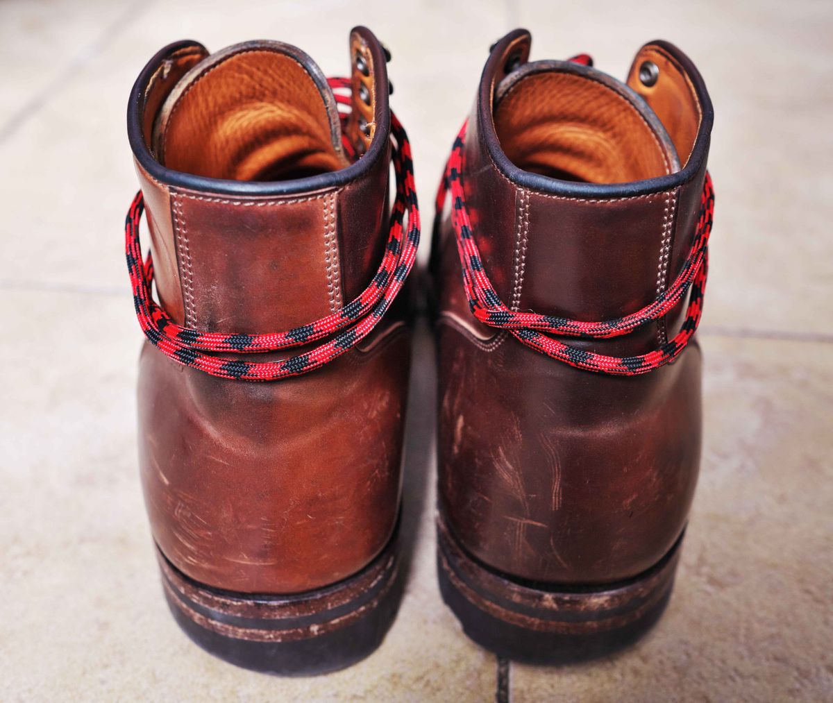 Photo by funfetti on April 4, 2024 of the Viberg Service Boot BCT in Horween Color 4 Shell Cordovan.