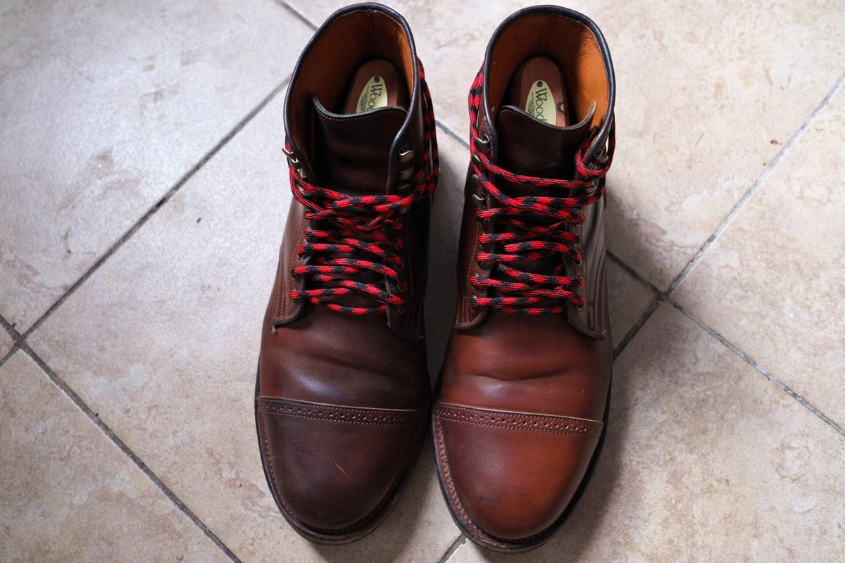 Photo by funfetti on April 4, 2024 of the Viberg Service Boot BCT in Horween Color 4 Shell Cordovan.
