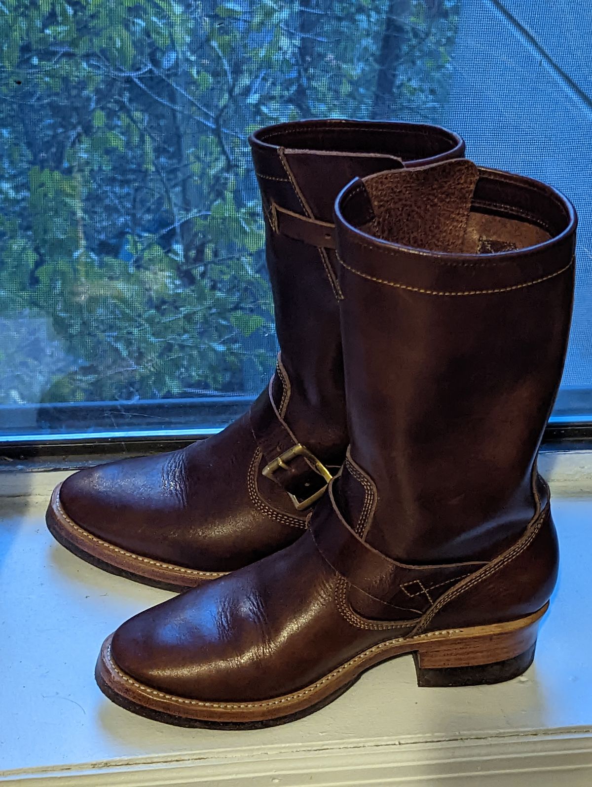Photo by funfetti on December 4, 2022 of the Prof Barnets Neocliffwood Boots in Tochigi Jeans #8 Chocolate.