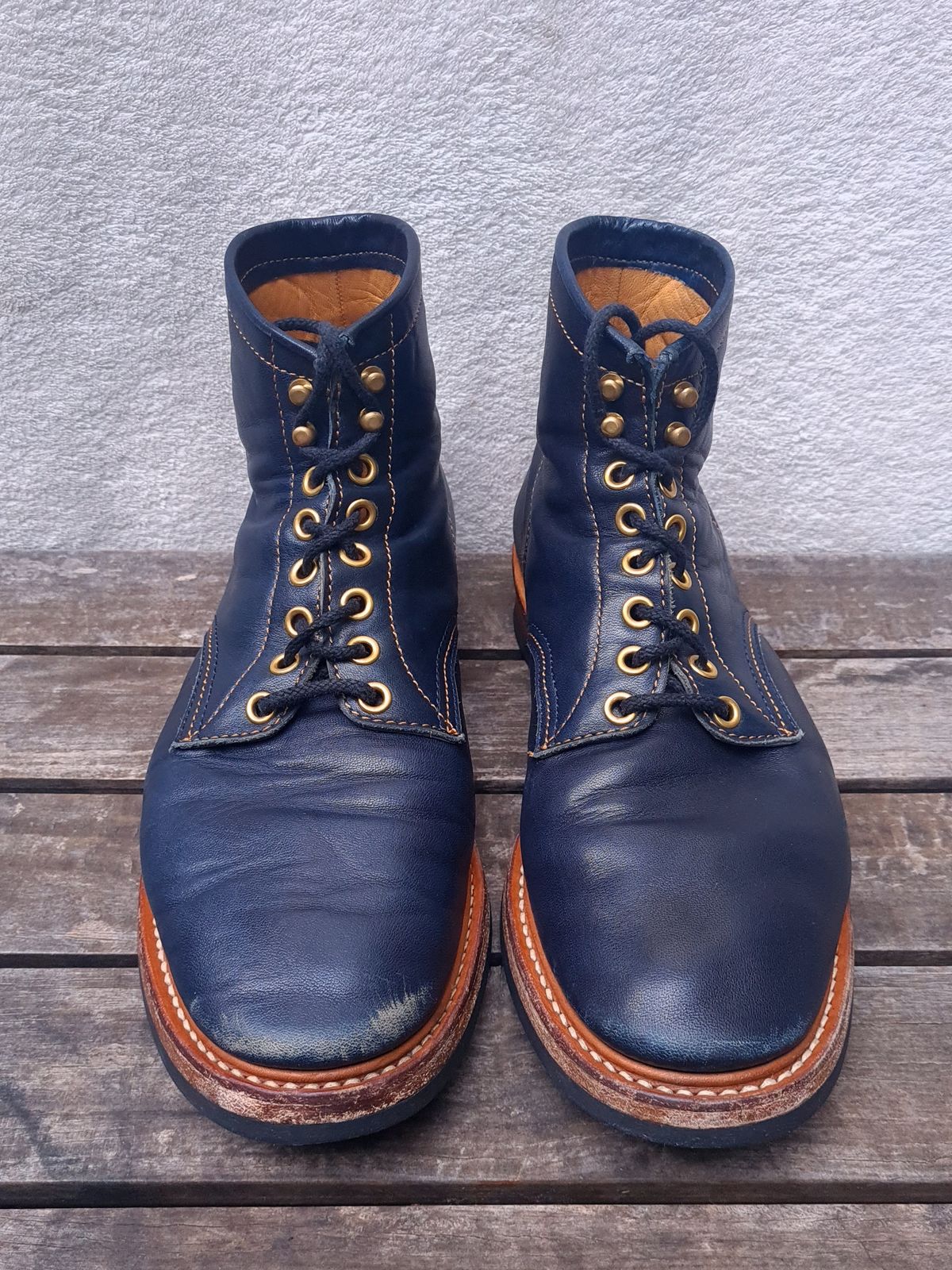 Photo by ChuckTales on February 3, 2024 of the Y'2 Leather Work Boot in Indigo Horsehide.