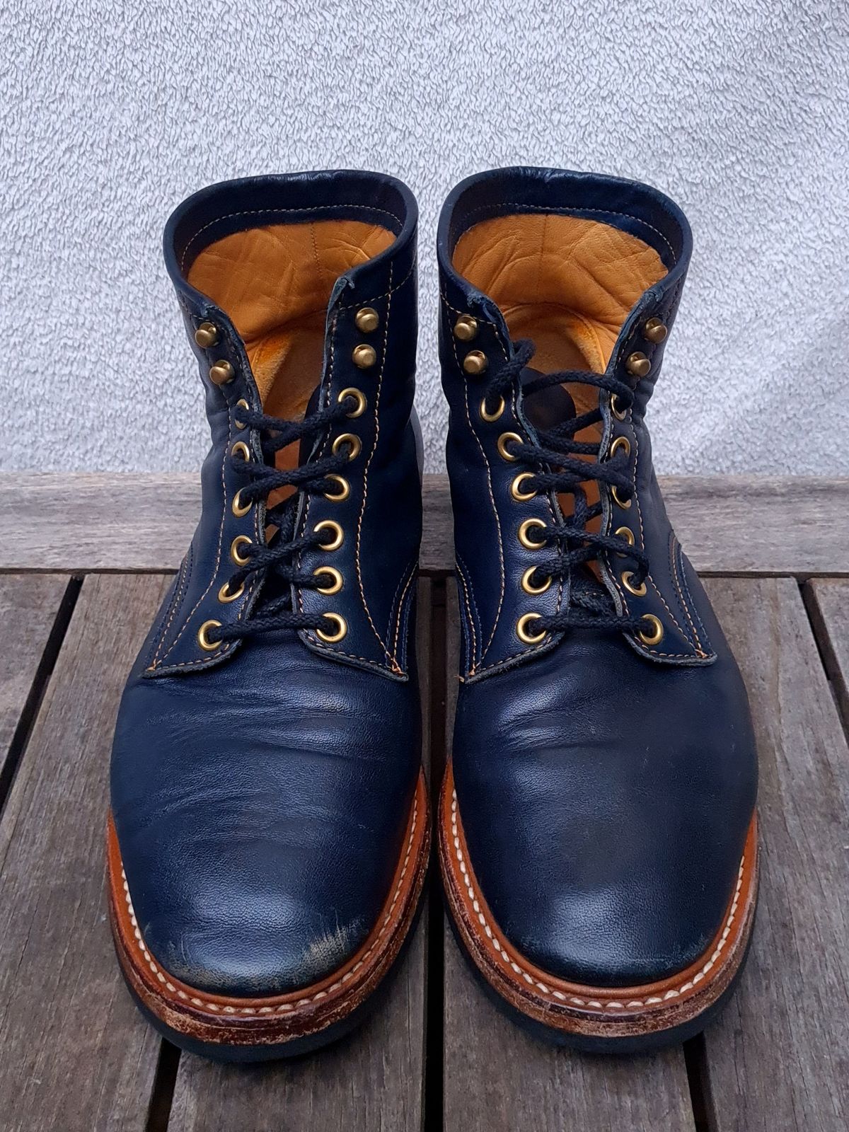 Photo by ChuckTales on March 5, 2024 of the Y'2 Leather Work Boot in Indigo Horsehide.