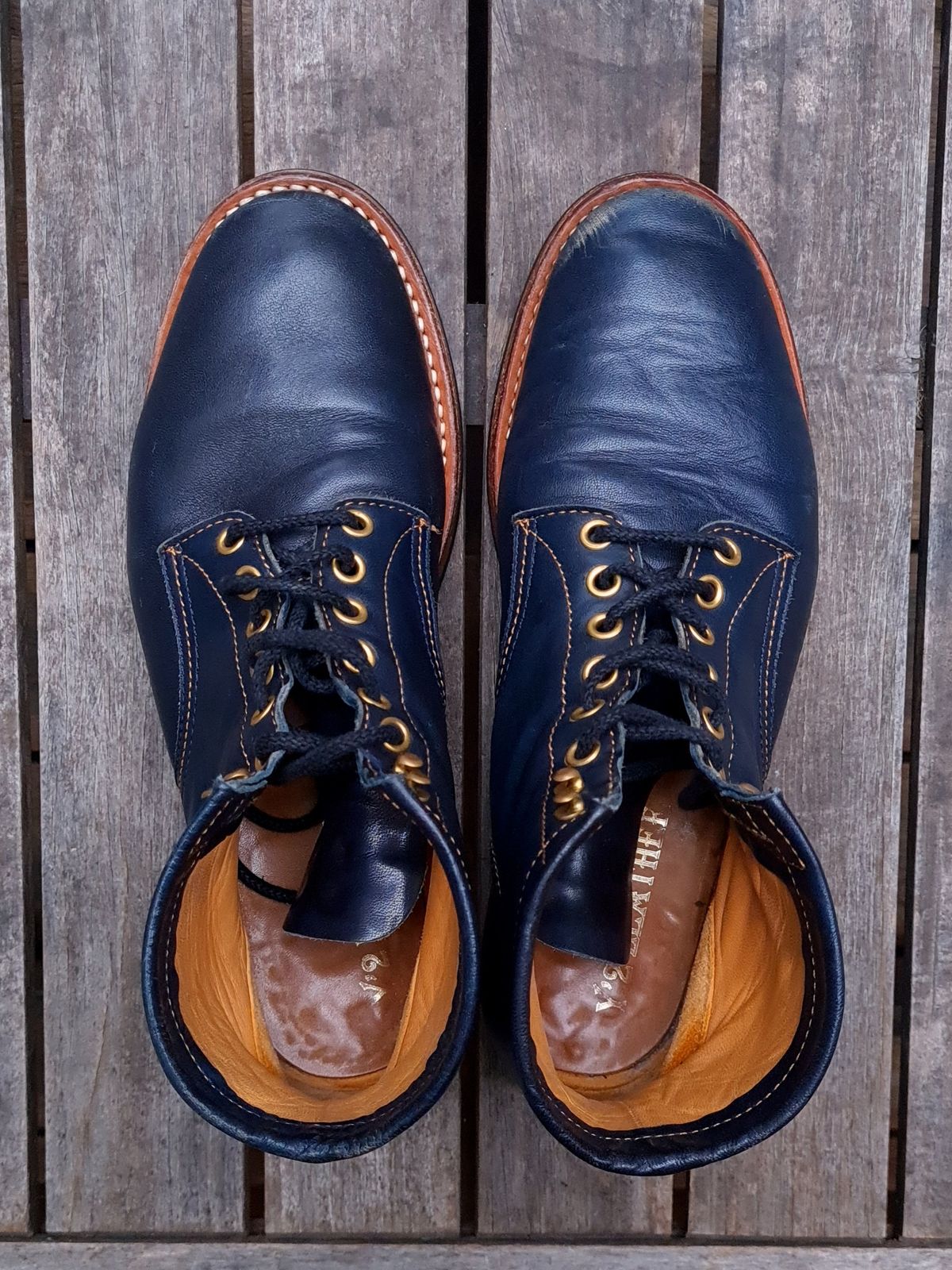 Photo by ChuckTales on March 5, 2024 of the Y'2 Leather Work Boot in Indigo Horsehide.