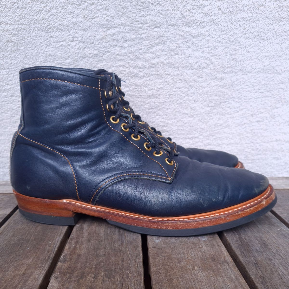 Photo by ChuckTales on April 2, 2024 of the Y'2 Leather Work Boot in Indigo Horsehide.