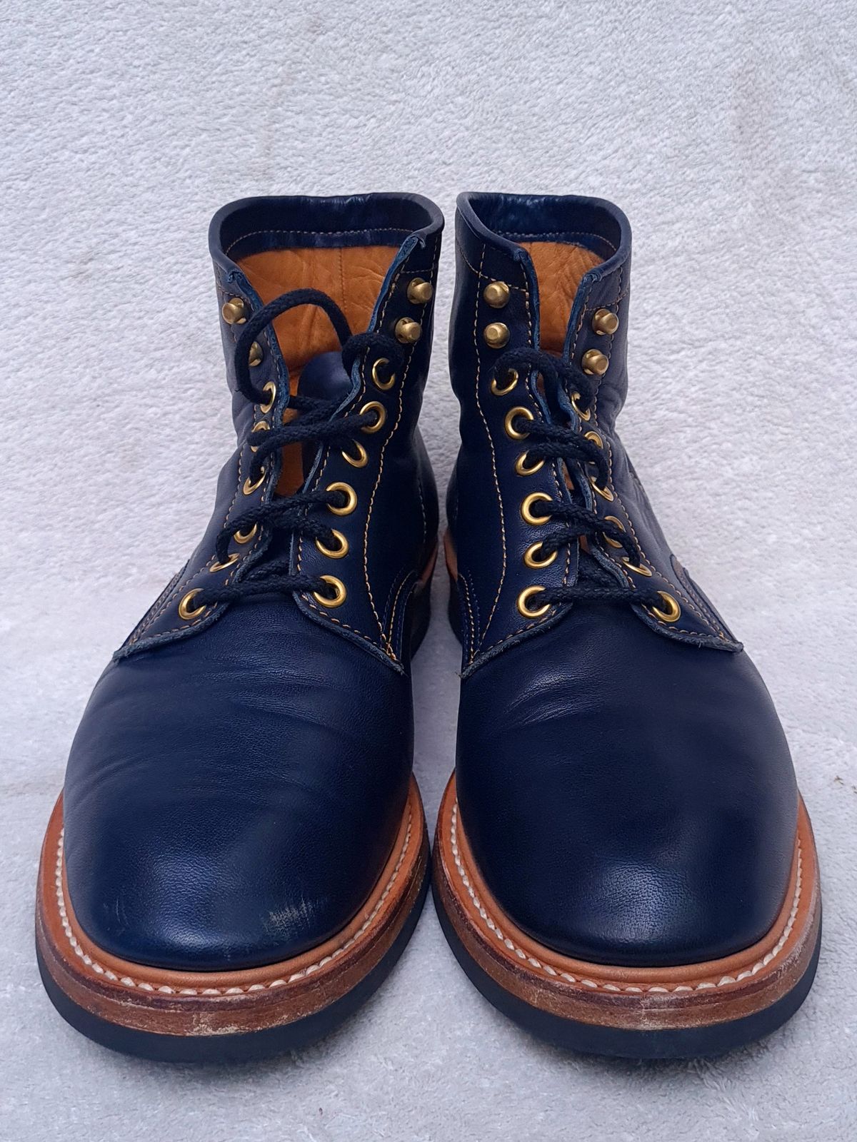 Photo by ChuckTales on November 1, 2023 of the Y'2 Leather Work Boot in Indigo Horsehide.