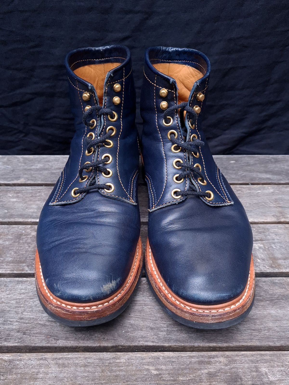 Photo by ChuckTales on December 2, 2023 of the Y'2 Leather Work Boot in Indigo Horsehide.