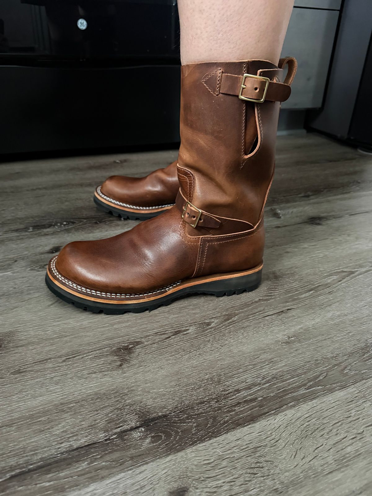 Photo by killerbootsman on May 28, 2026 of the Nicks Pullman in Horween Italian Brown Cypress.