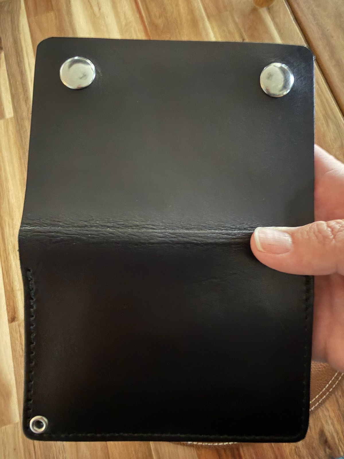 Photo by killerbootsman on January 21, 2026 of the Roberti Custom Short Trucker Wallet in Herman Oak Hand Dyed Black.