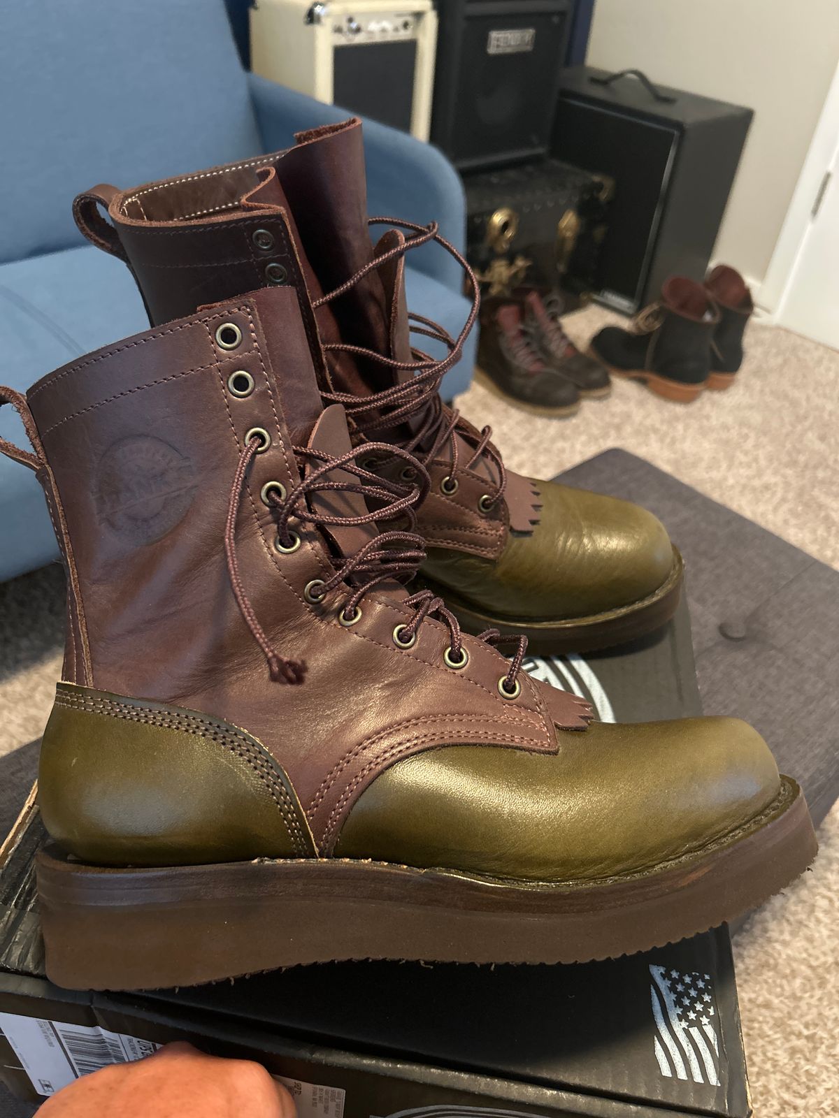 Photo by killerbootsman on July 27, 2024 of the Frank's Boots Front Range in Seidel Walnut Oil Tan.