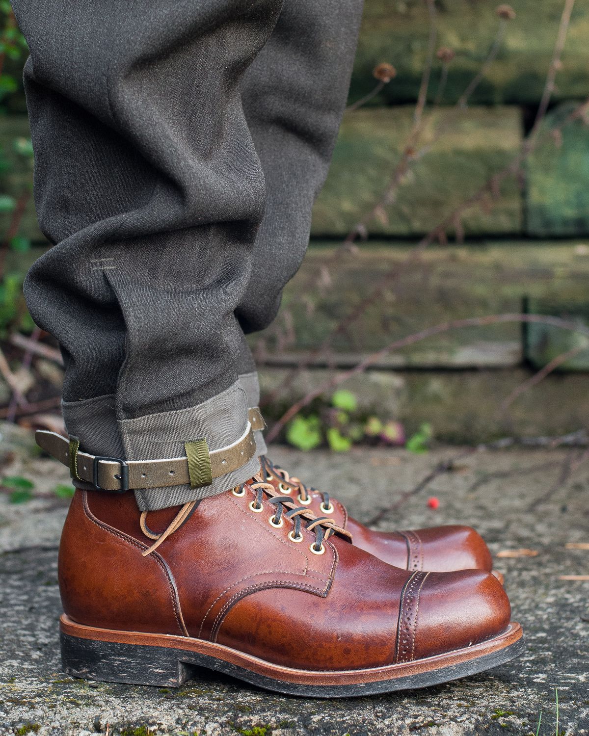 Photo by ostmo on October 2, 2022 of the Viberg Service Boot BCT in Shinki Cognac Oiled Horsebutt.