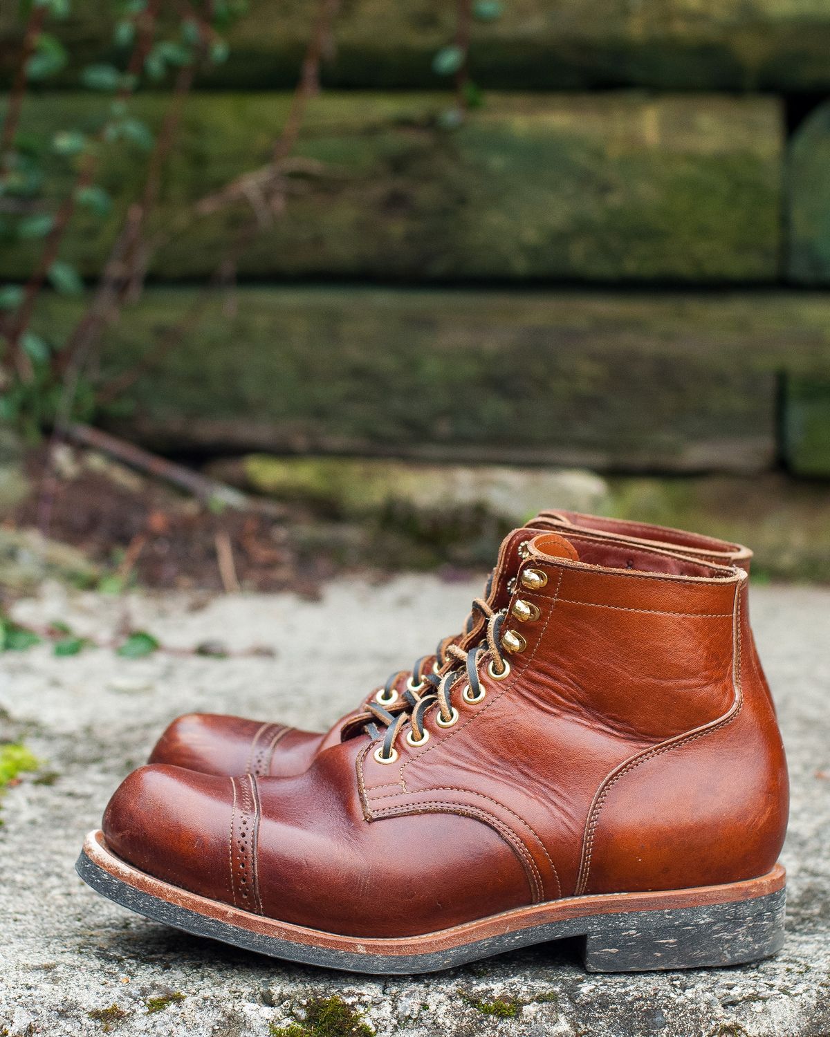 Photo by ostmo on December 5, 2022 of the Viberg Service Boot BCT in Shinki Cognac Oiled Horsebutt.
