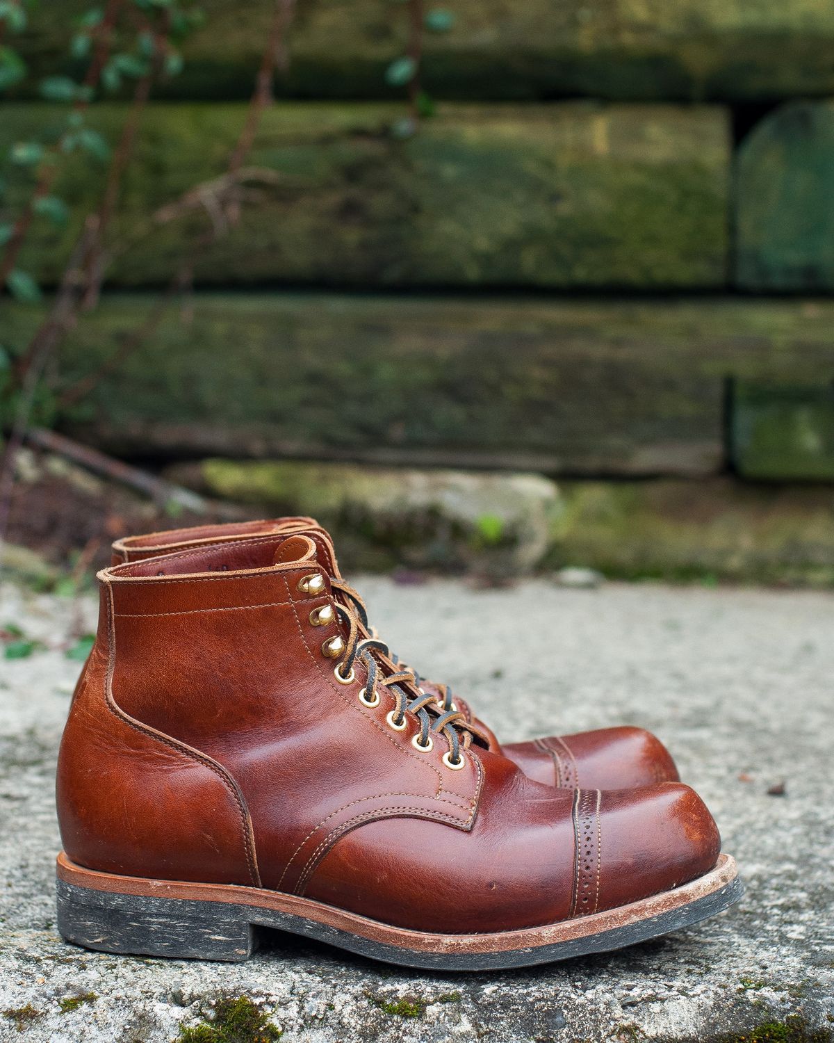 Photo by ostmo on December 5, 2022 of the Viberg Service Boot BCT in Shinki Cognac Oiled Horsebutt.