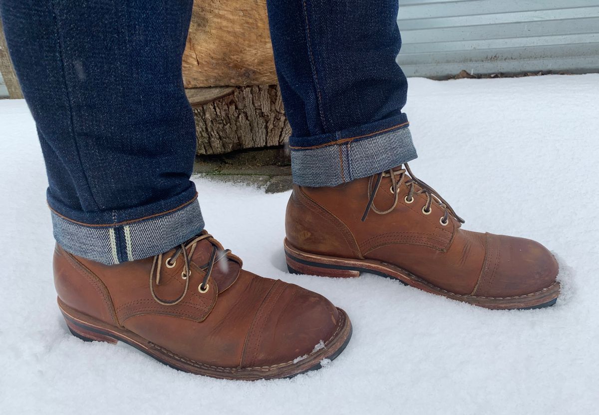 Photo by Sunbenny on February 1, 2023 of the Nicks Americana in Horween Orange Predator.