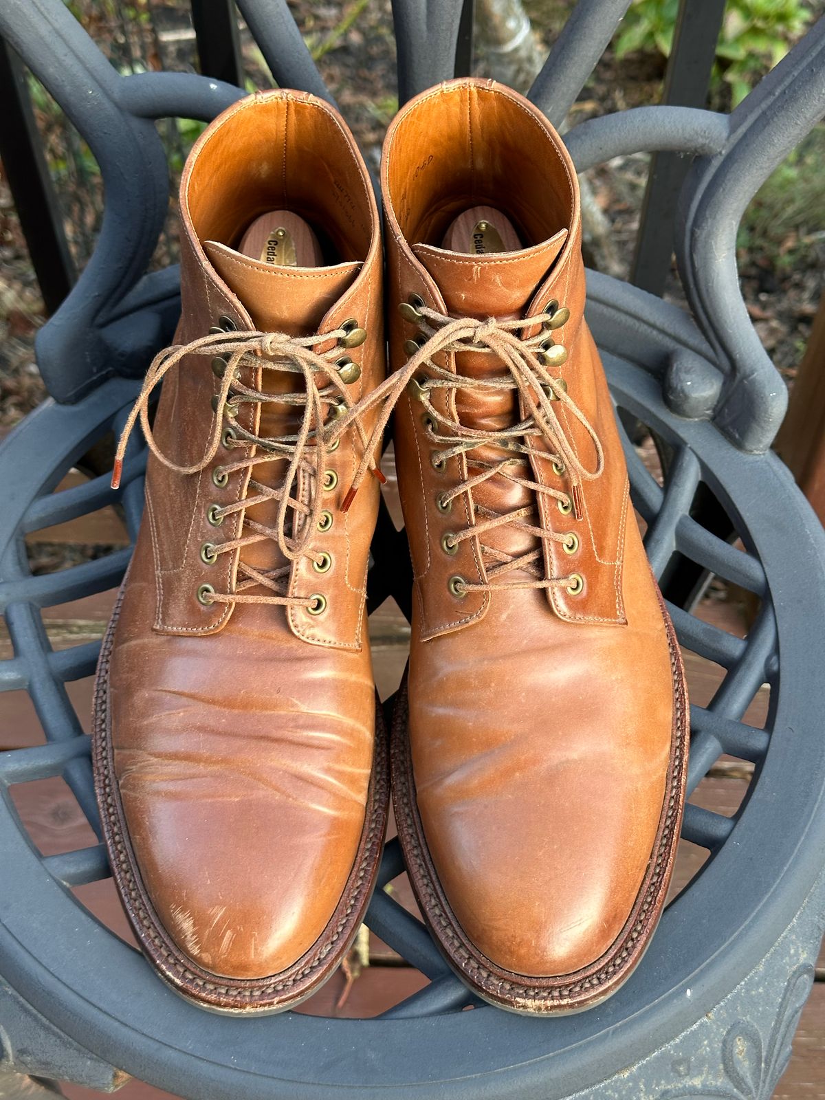 Photo by unsound_gambit on November 2, 2022 of the Grant Stone Edward Boot in Horween Honey Glazed Shell Cordovan.