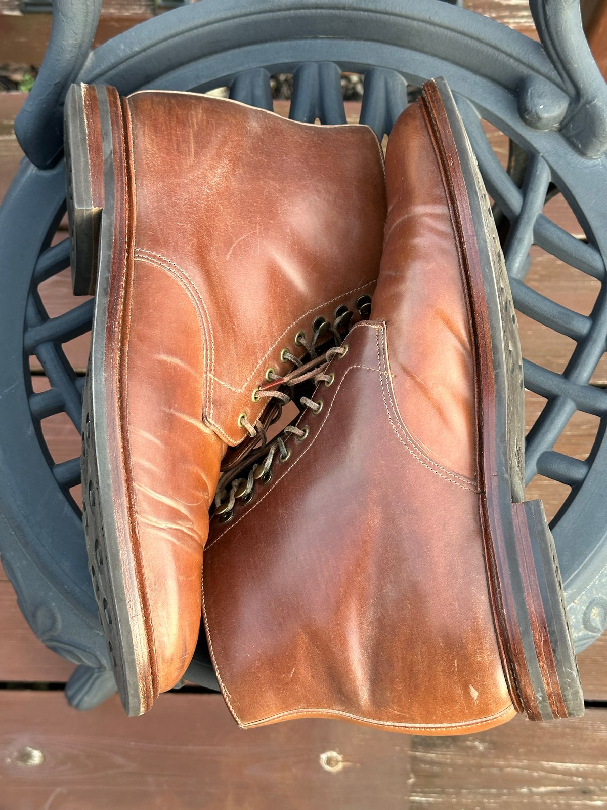 Photo by unsound_gambit on December 4, 2022 of the Grant Stone Edward Boot in Horween Honey Glazed Shell Cordovan.