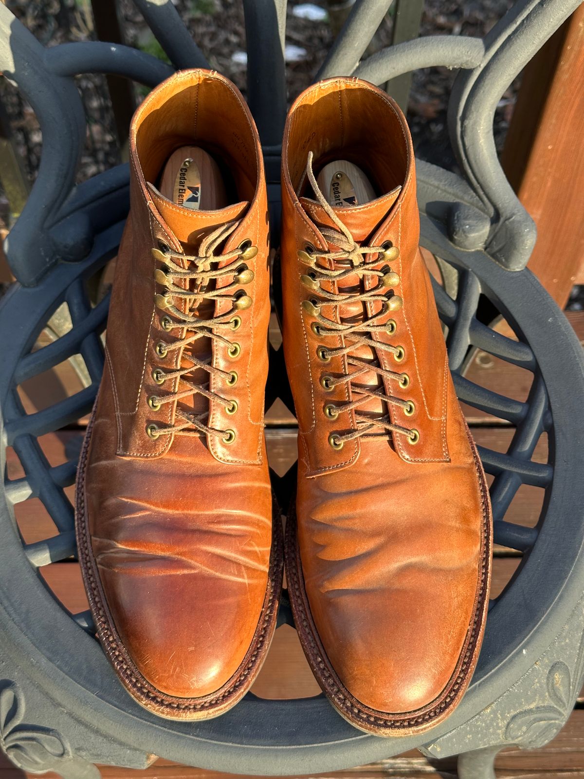 Photo by unsound_gambit on March 5, 2023 of the Grant Stone Edward Boot in Horween Honey Glazed Shell Cordovan.