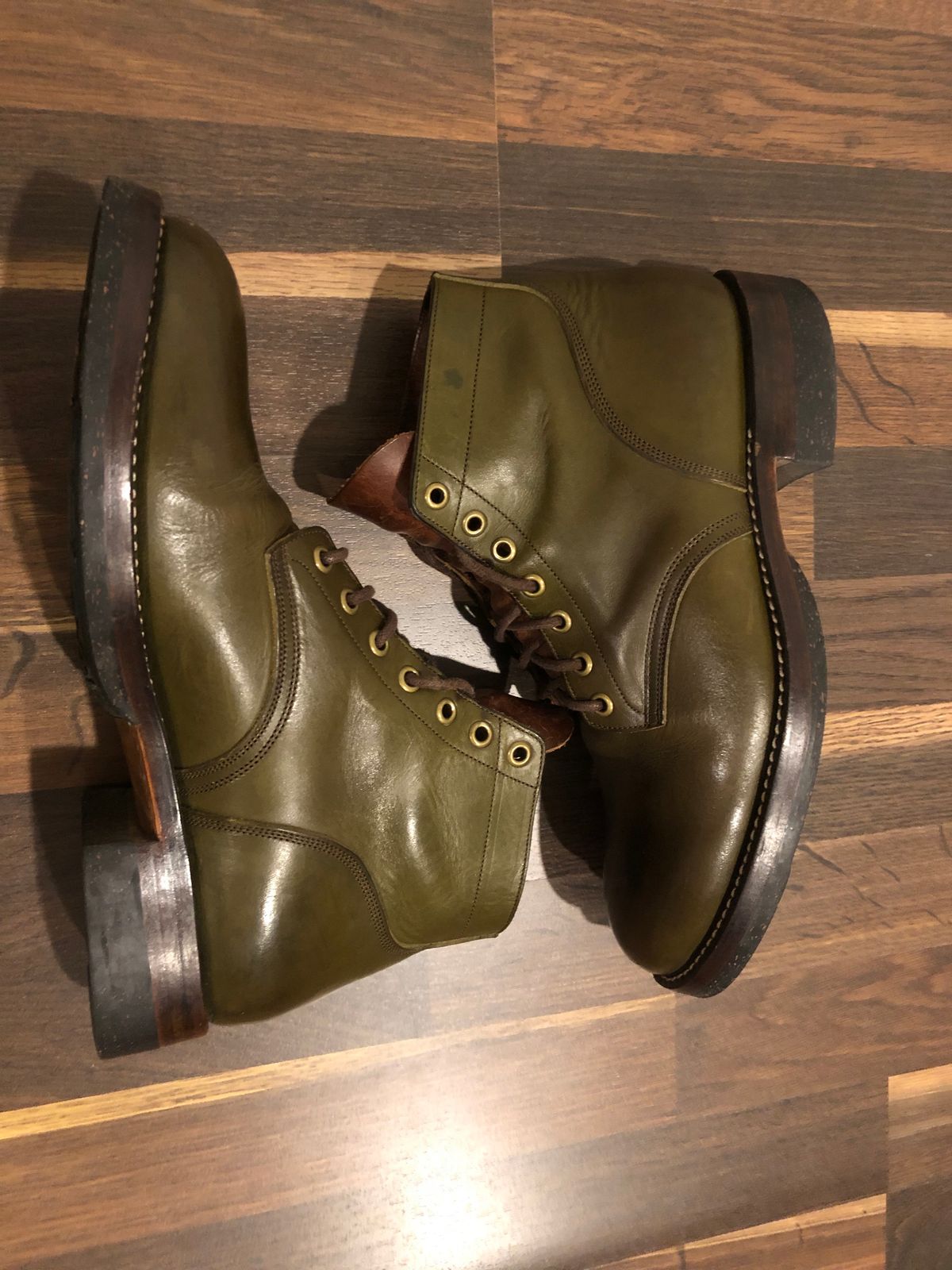 Photo by bijansesame on February 5, 2023 of the Onderhoud SVC01 Boondocker in Badalassi Carlo Olive Green Minerva.