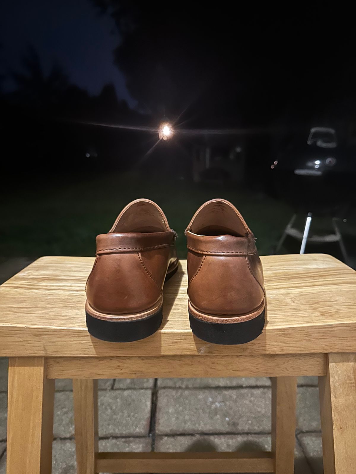 Photo by 8loop on October 1, 2024 of the Rancourt & Co. Blue Isle Venetian in Horween Whisky Shell Cordovan.